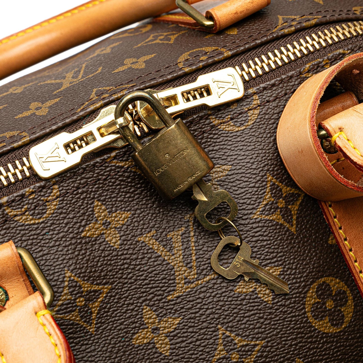 Louis Vuitton Monogram Keepall Bandouliere 55 (SHG-ruiWPj)