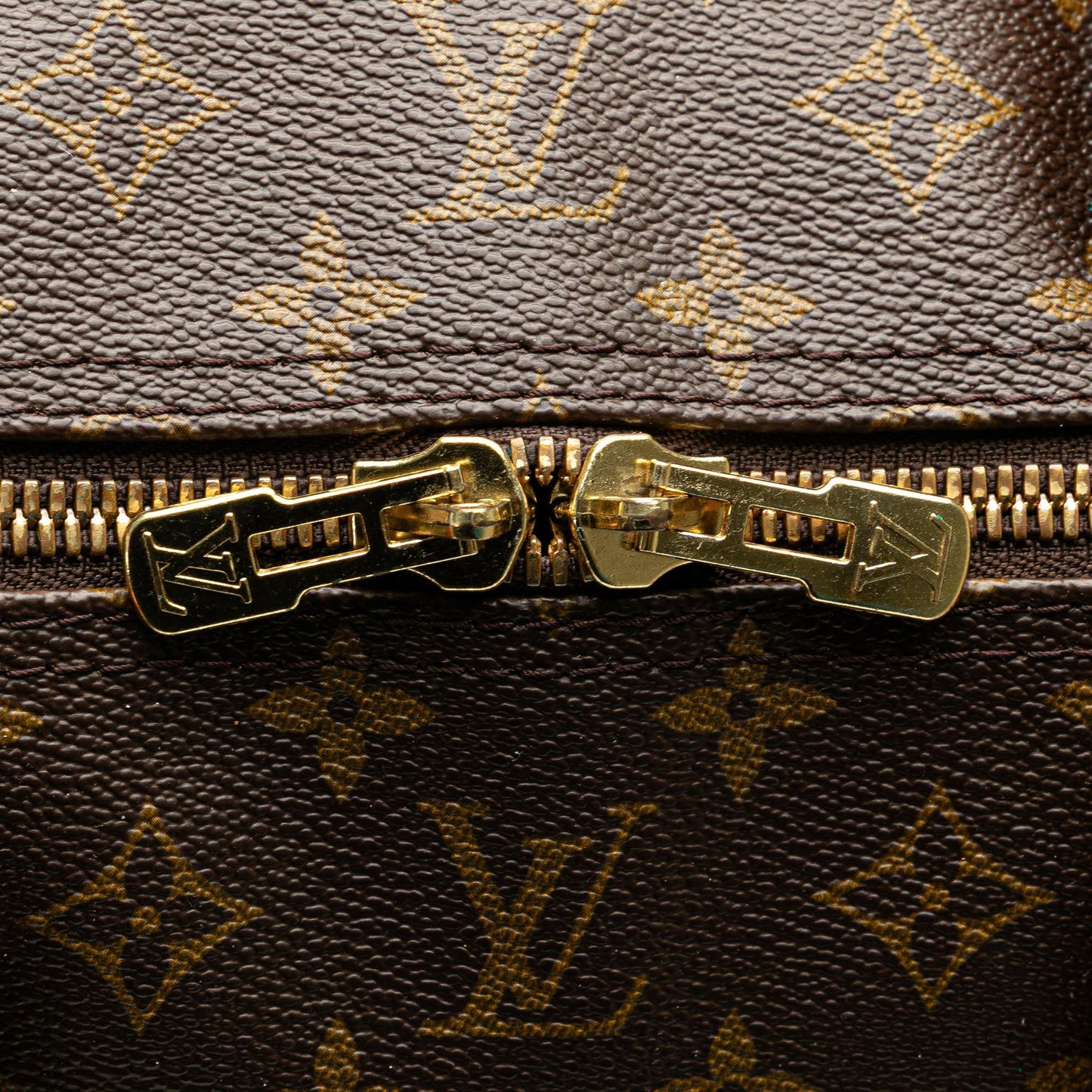 Louis Vuitton Monogram Keepall Bandouliere 60