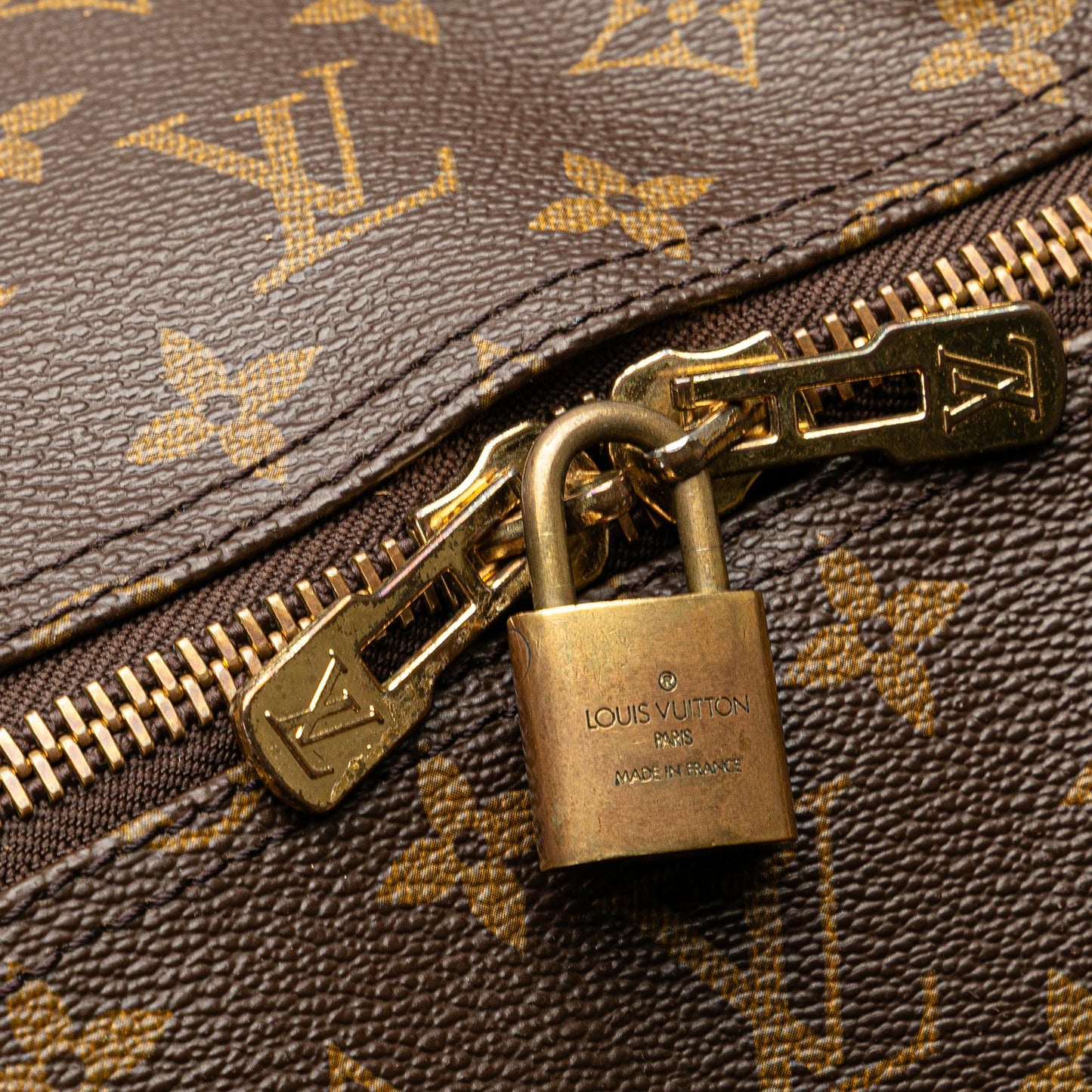 Louis Vuitton Monogram Keepall Bandouliere 60