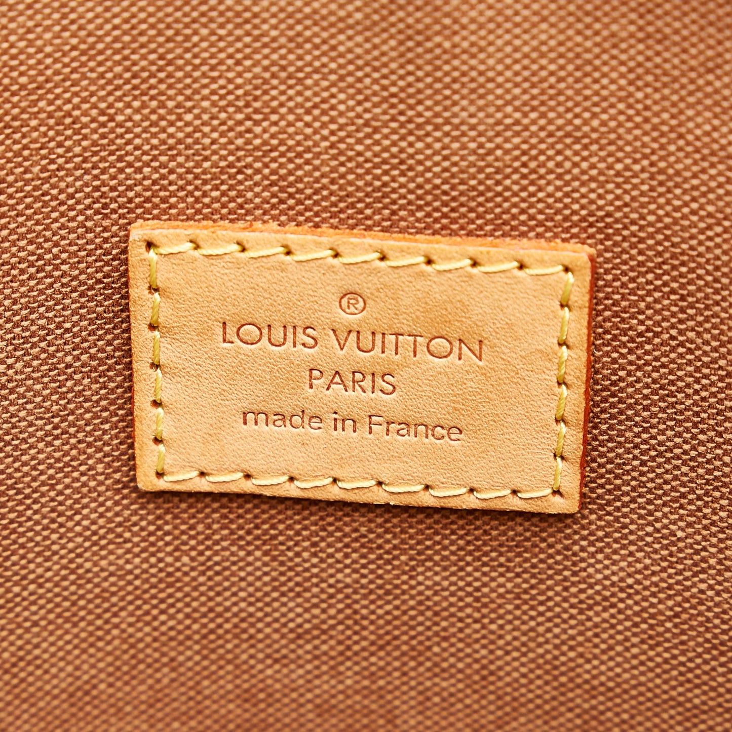 Louis Vuitton Monogram Lockit Vertical (SHG-29750)