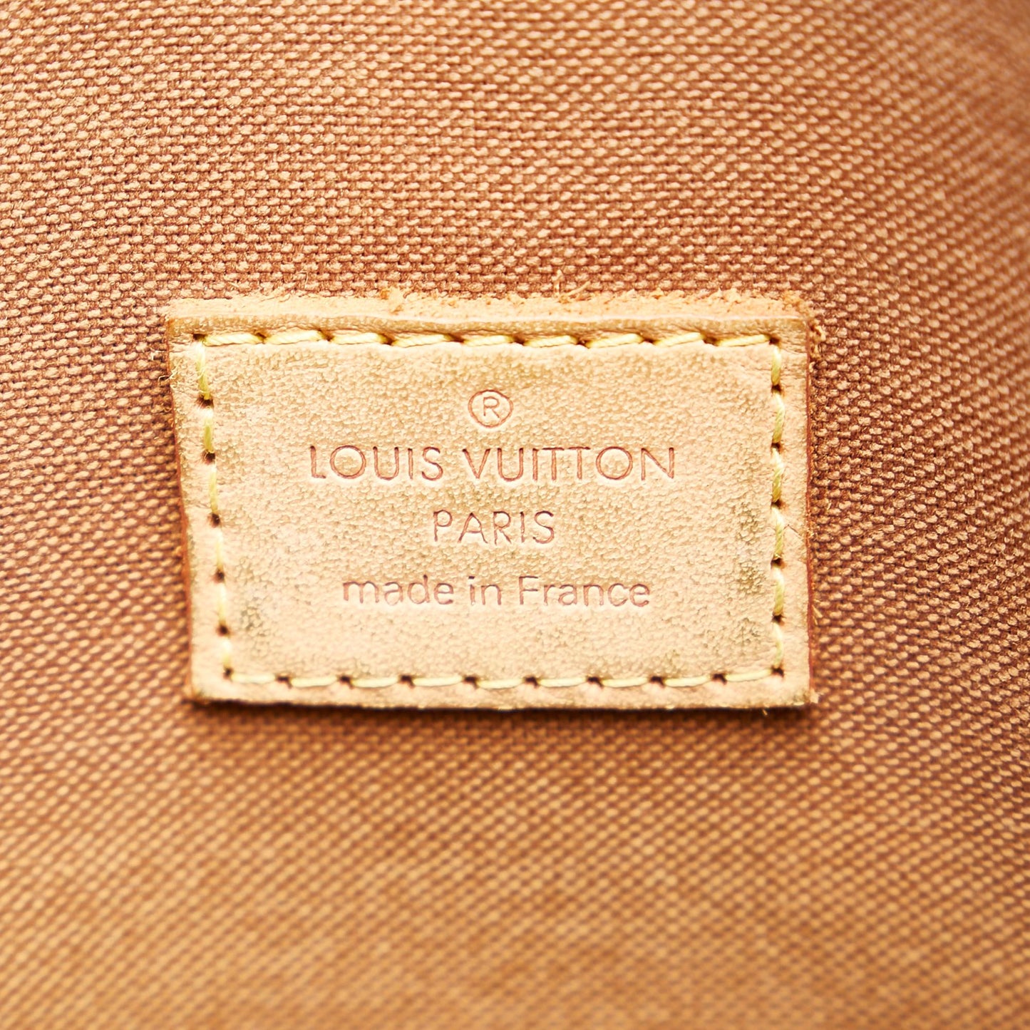Louis Vuitton Monogram Lockit Vertical (SHG-35871)