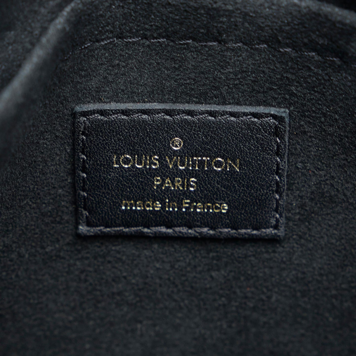 Louis Vuitton Monogram Locky (SHG-2Jiijm)