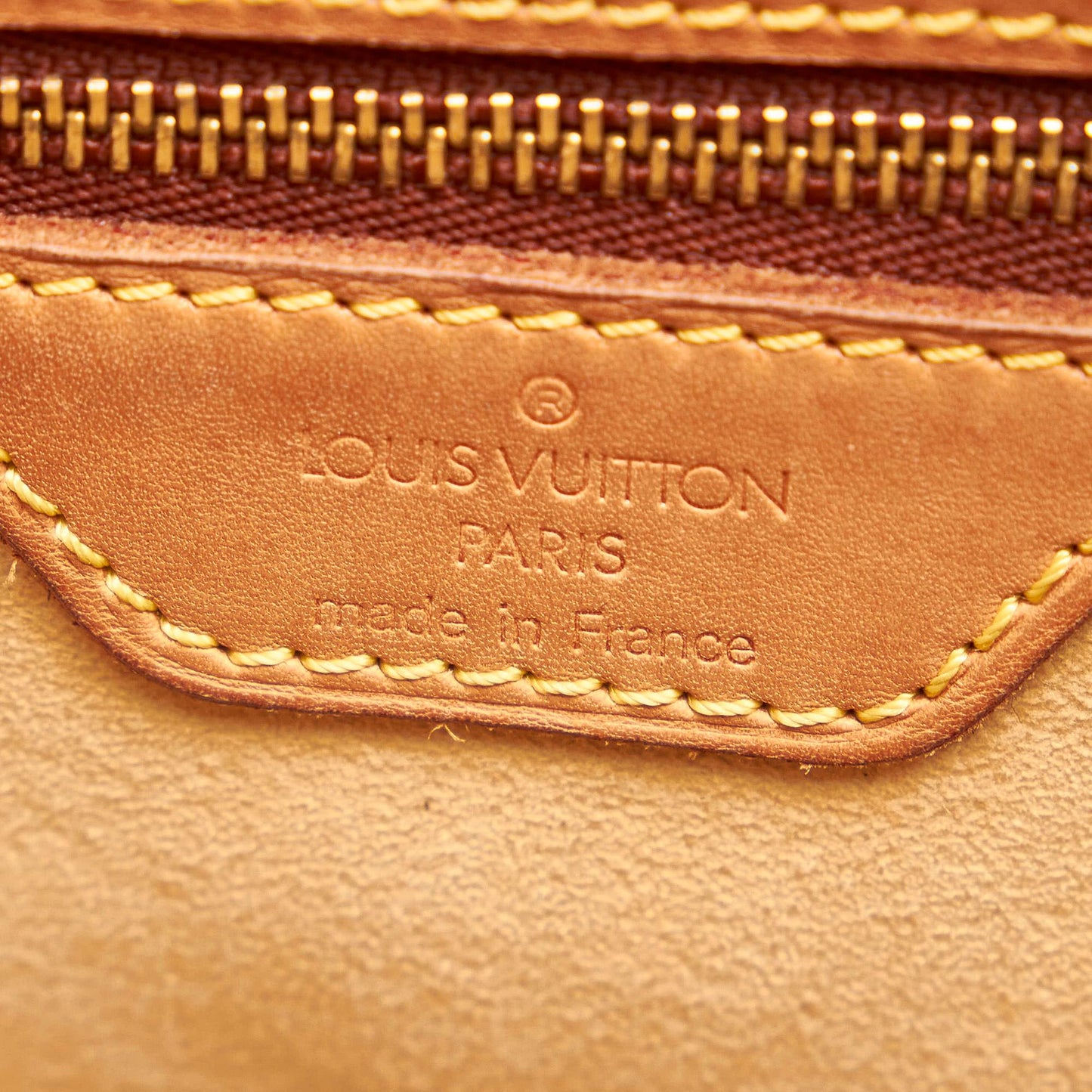 Louis Vuitton Monogram Looping GM (SHG-28041)