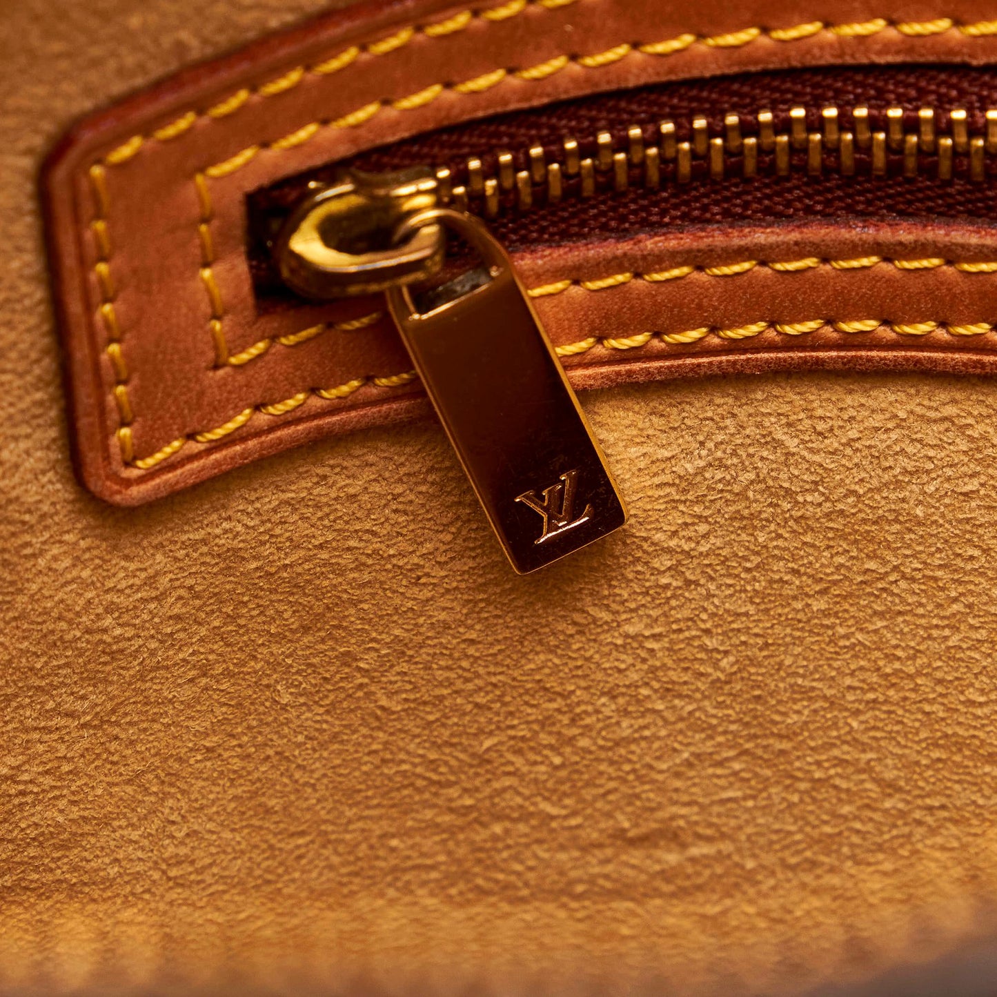 Louis Vuitton Monogram Looping GM (SHG-29746)