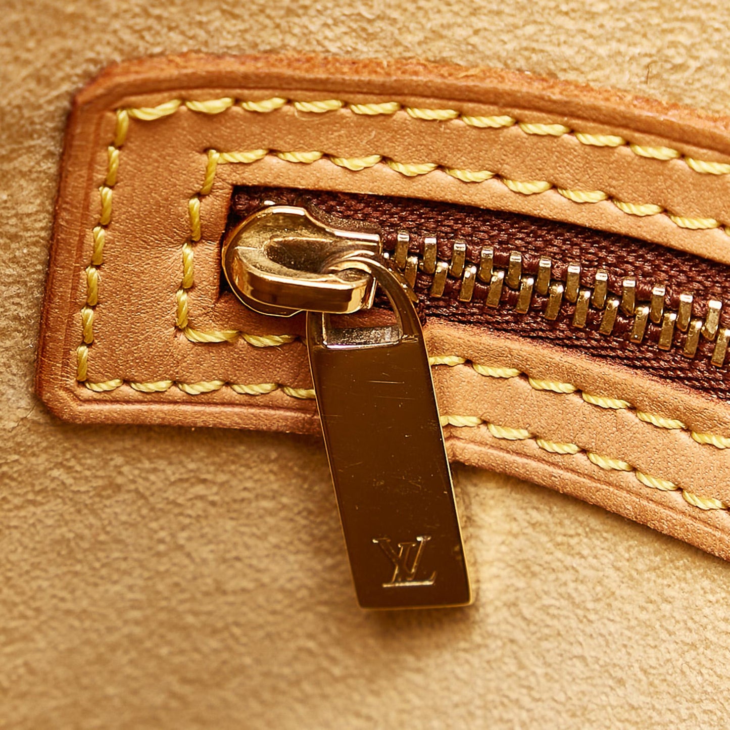 Louis Vuitton Monogram Looping GM (SHG-31005)