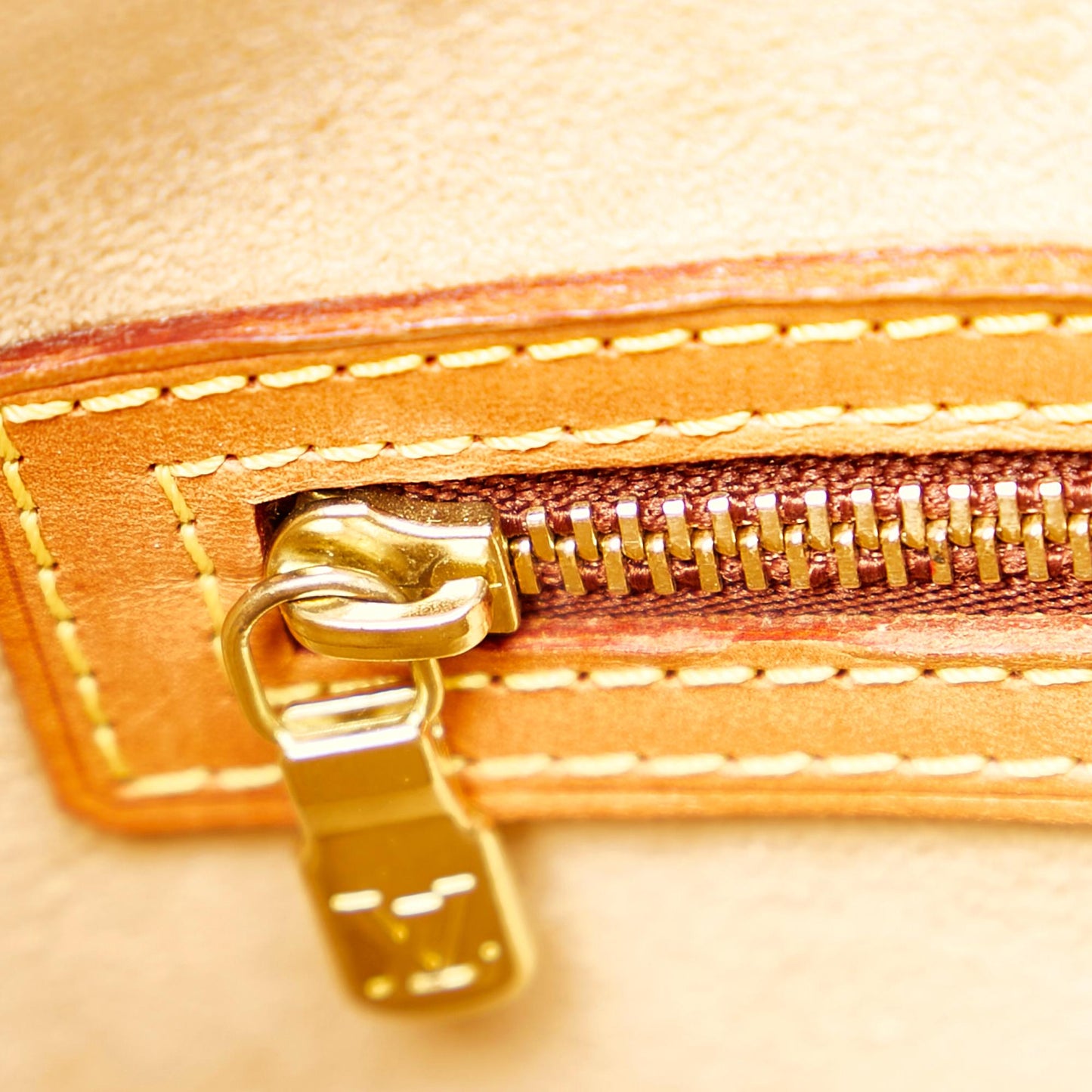 Louis Vuitton Monogram Looping GM (SHG-31301)