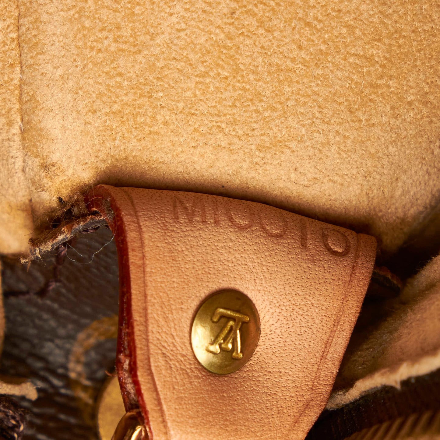 Louis Vuitton Monogram Looping GM (SHG-32429)