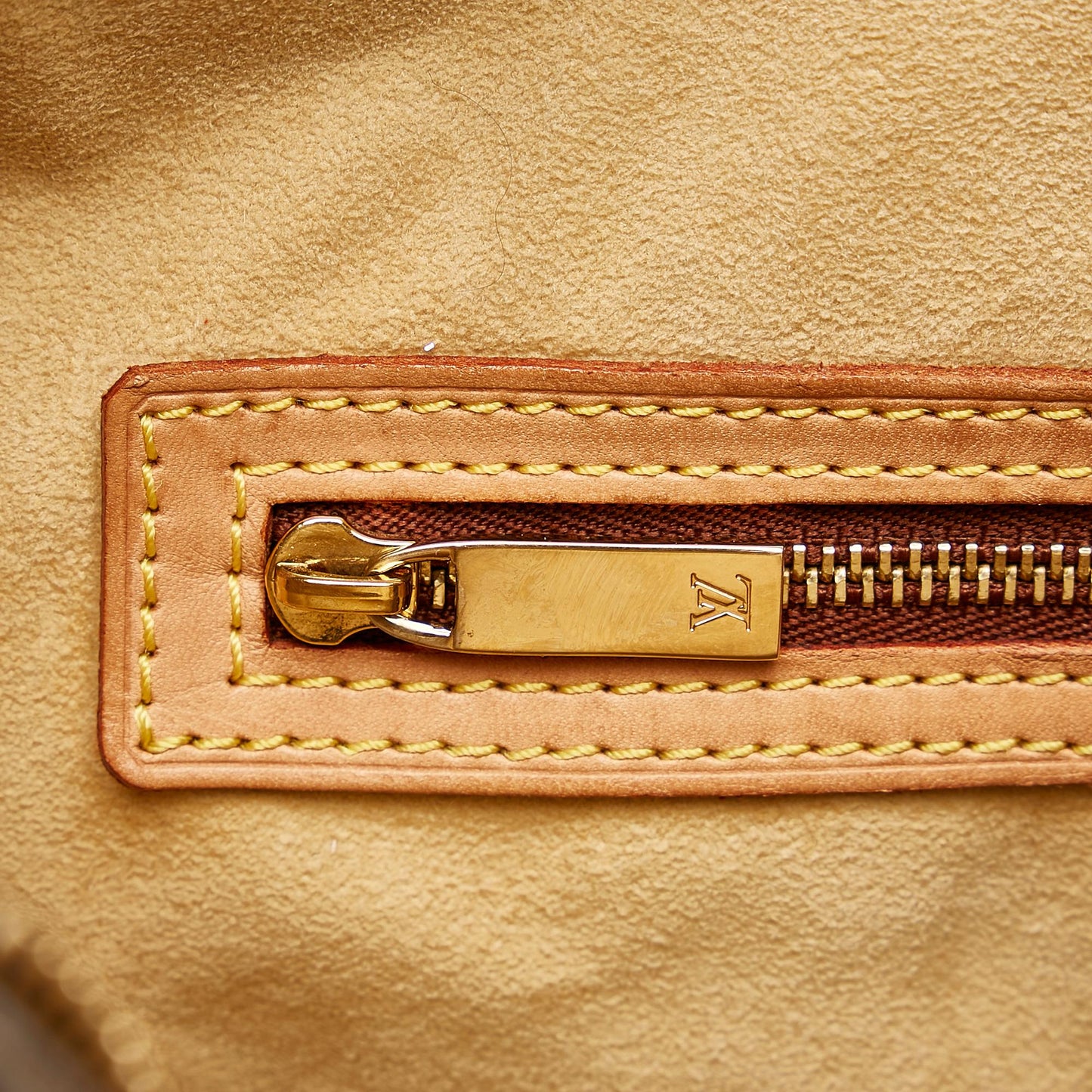 Louis Vuitton Monogram Looping GM (SHG-36659)