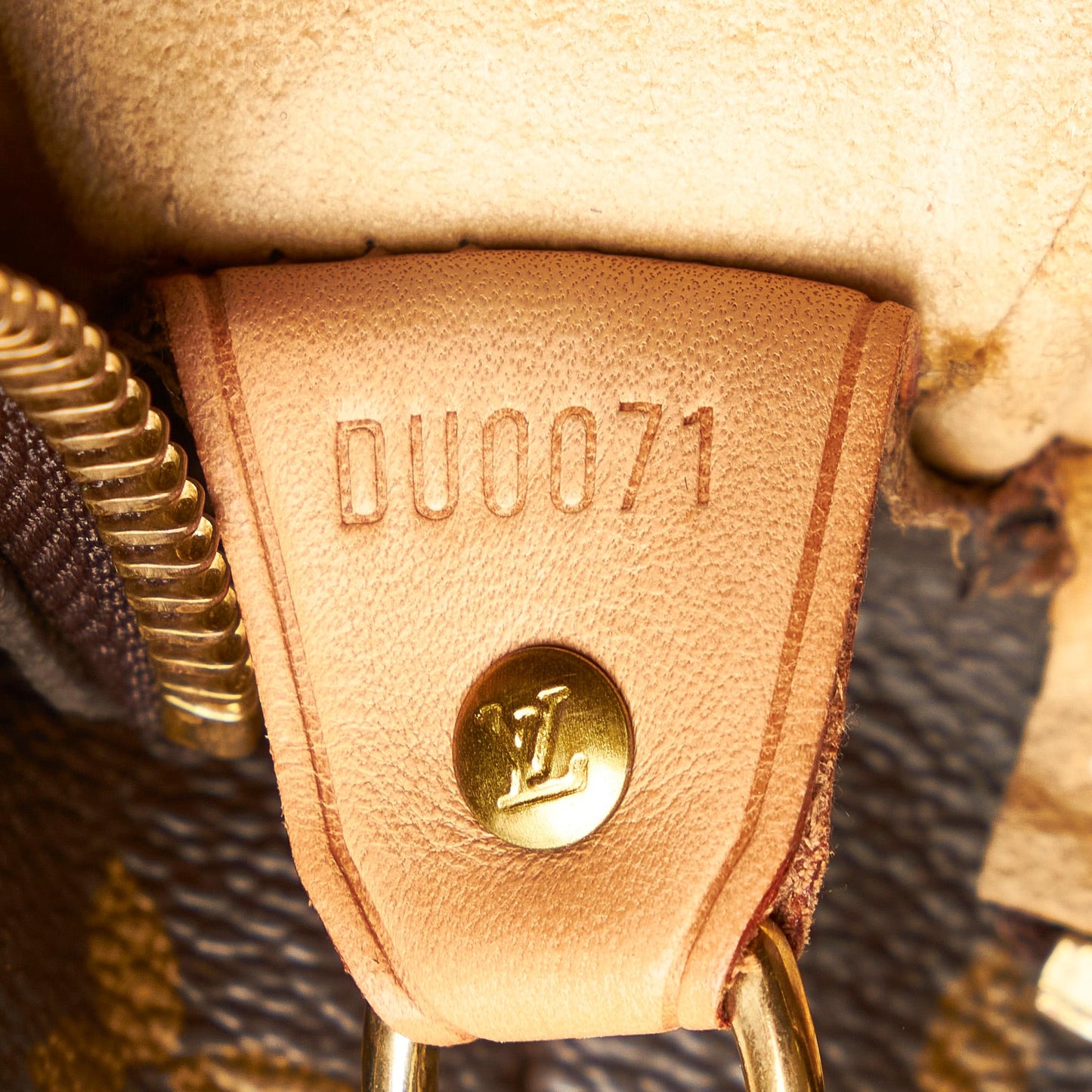 Louis Vuitton Monogram Looping GM (SHG-RoQDzZ)