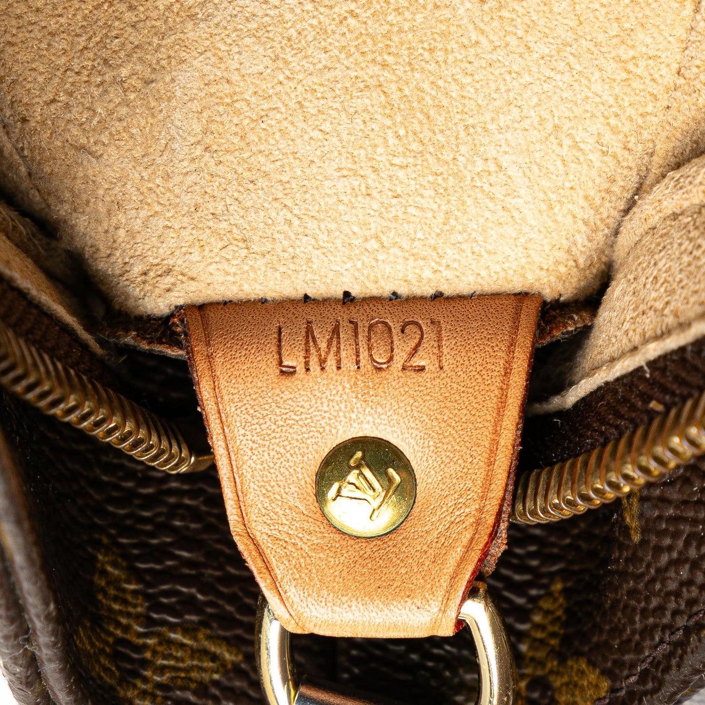 Louis Vuitton Monogram Looping GM (SHG-he1Eii)