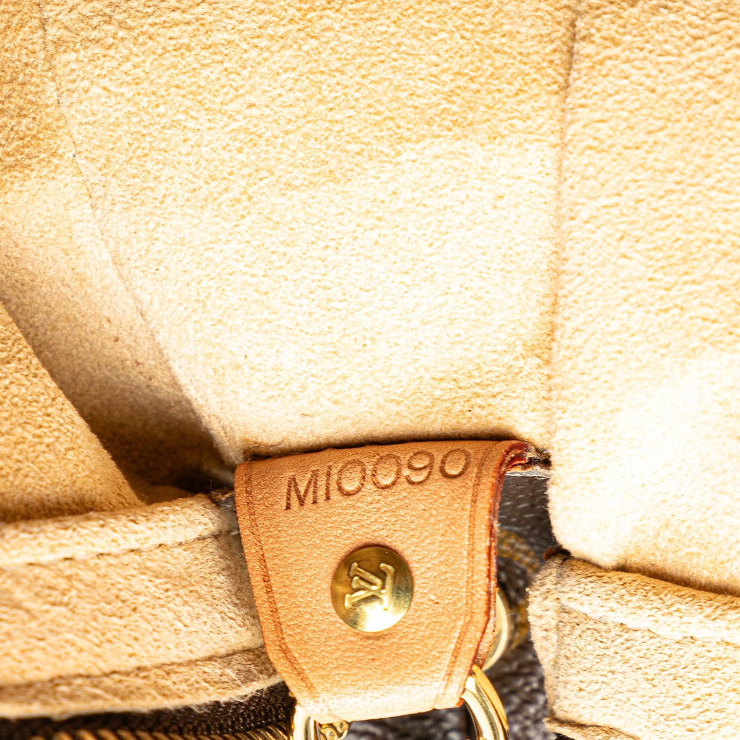 Louis Vuitton Monogram Looping GM (SHG-xobNTE)