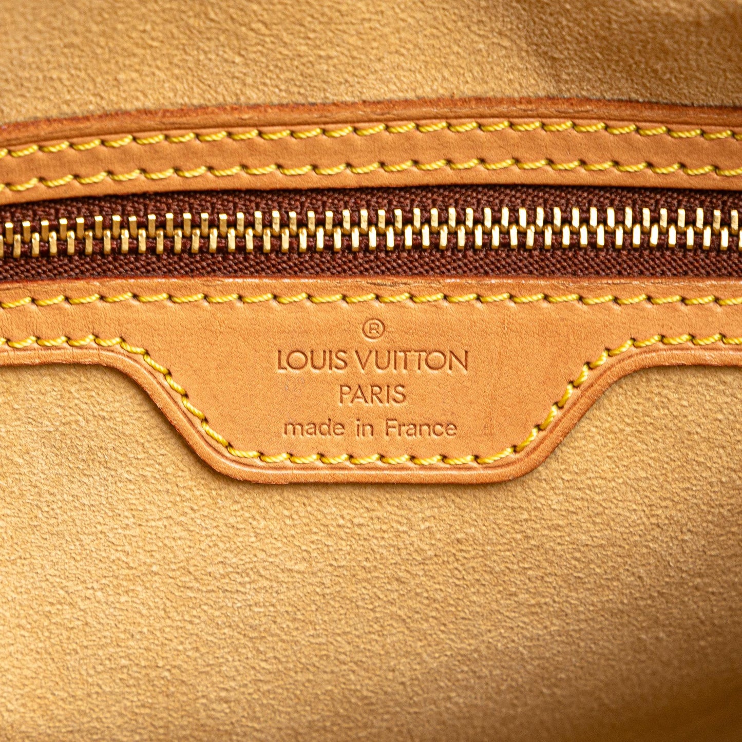 Louis Vuitton Monogram Looping GM (SHG-ucmftw)