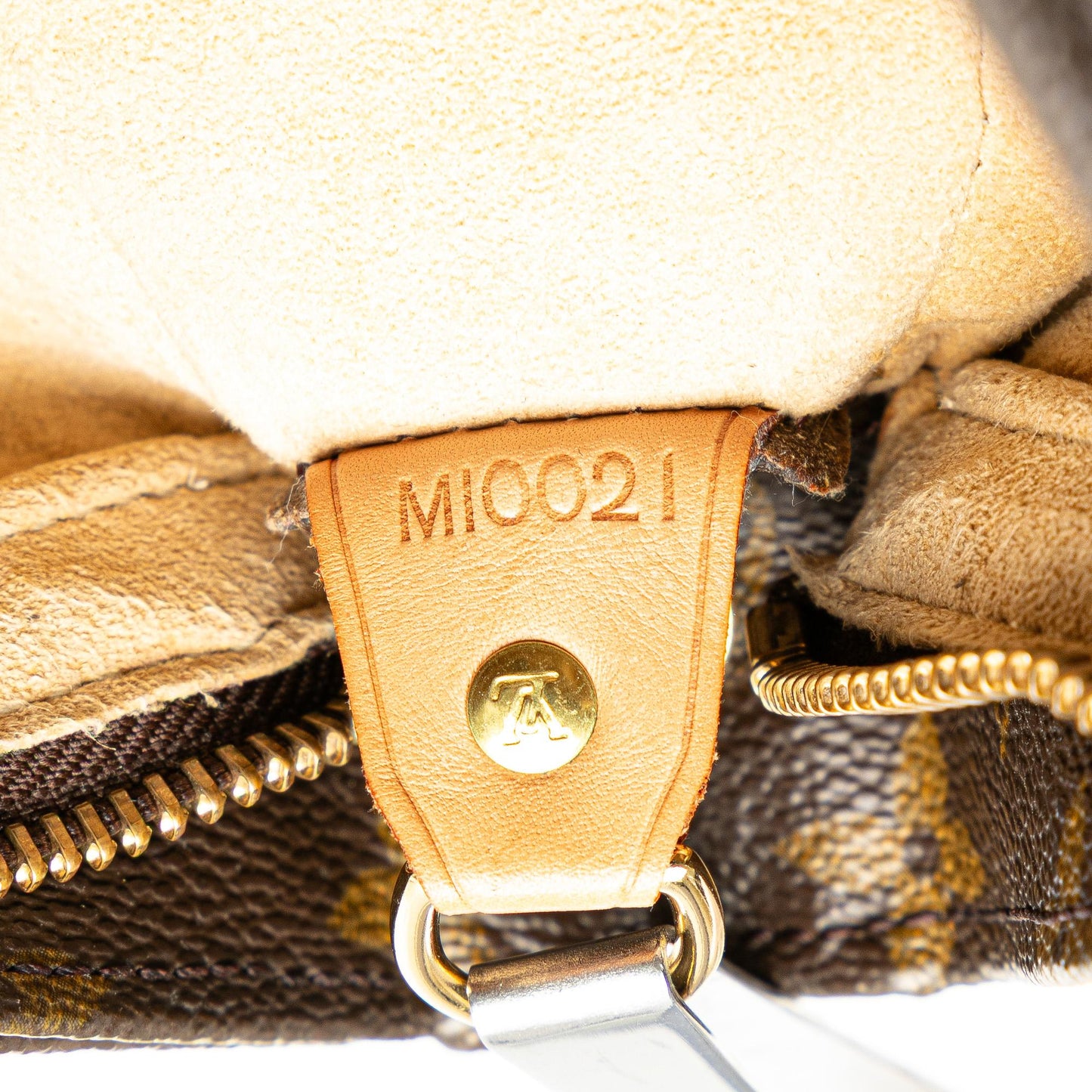 Louis Vuitton Monogram Looping GM
