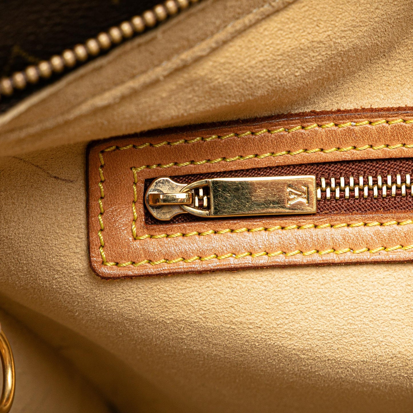 Louis Vuitton Monogram Looping GM