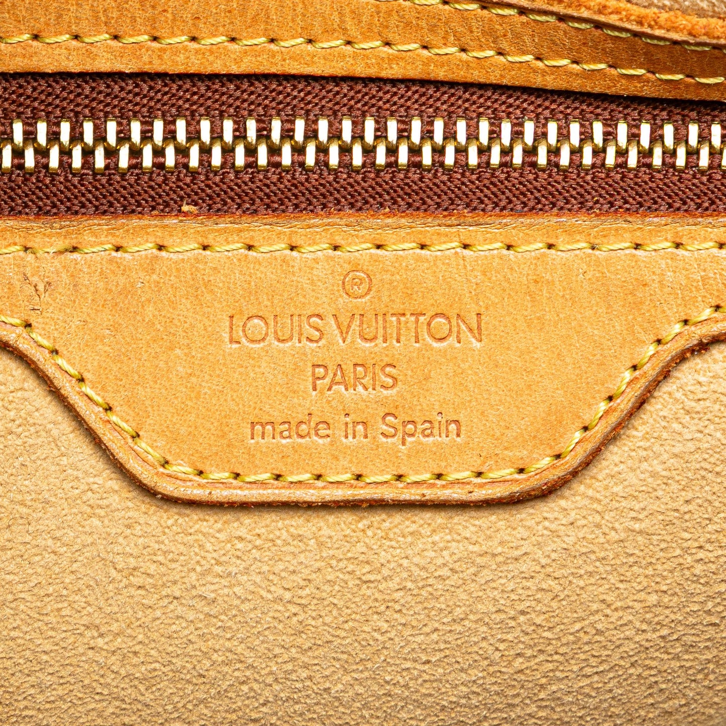 Louis Vuitton Monogram Looping GM