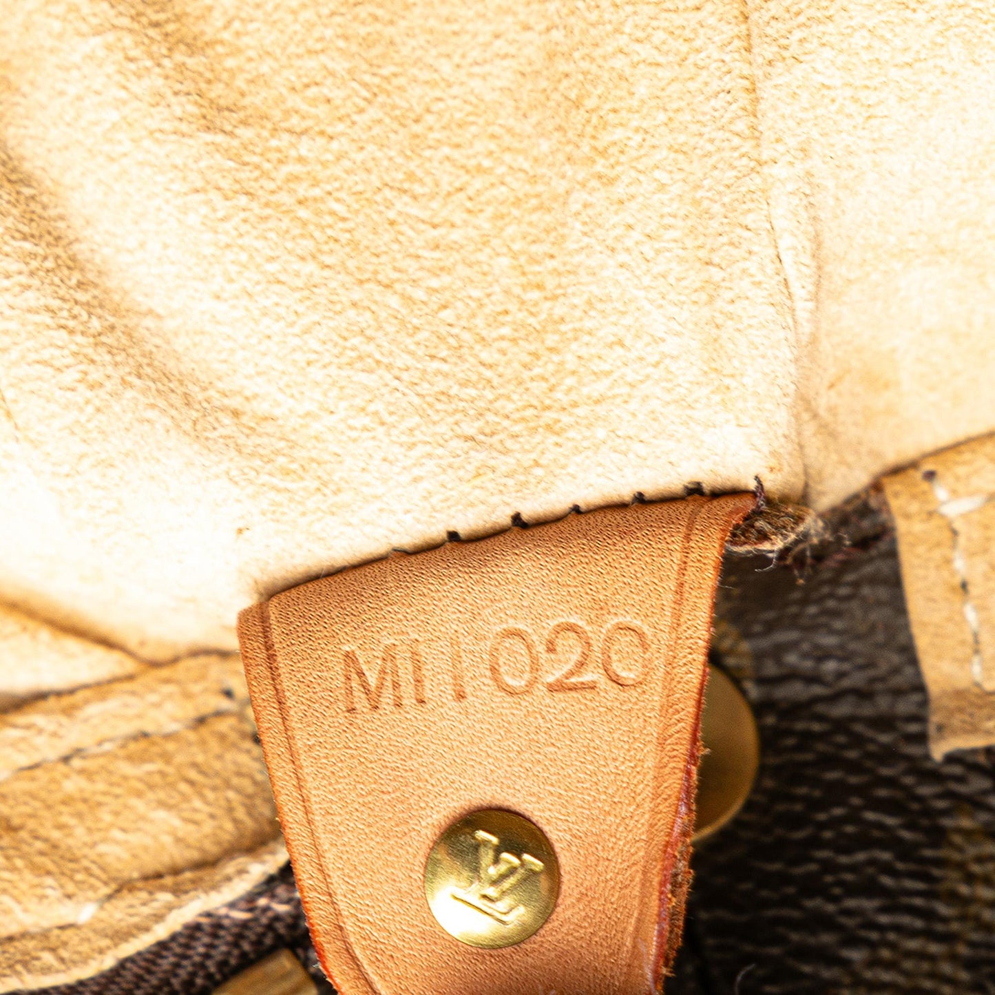 Louis Vuitton Monogram Looping GM