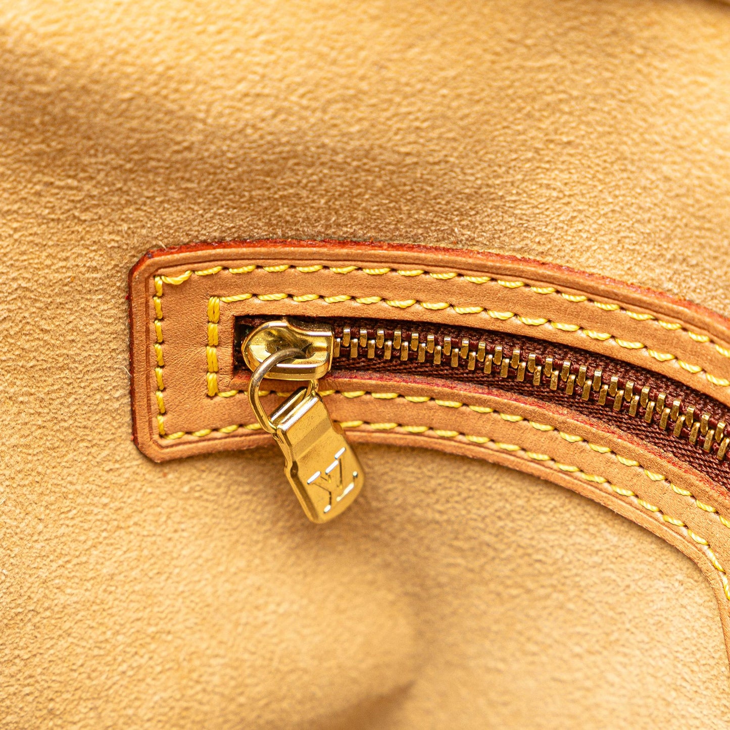 Louis Vuitton Monogram Looping GM
