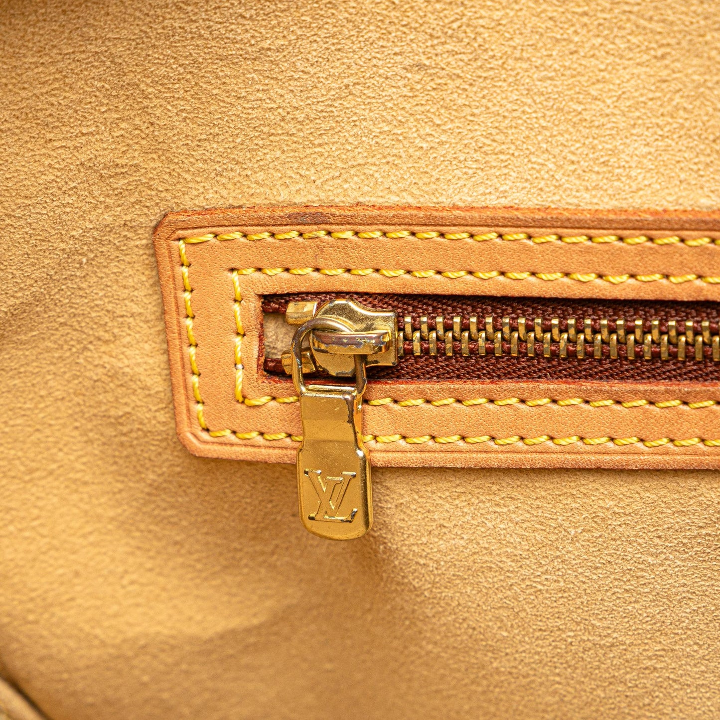 Louis Vuitton Monogram Looping GM