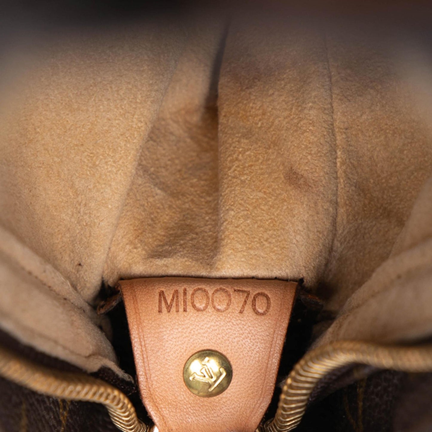 Louis Vuitton Monogram Looping GM