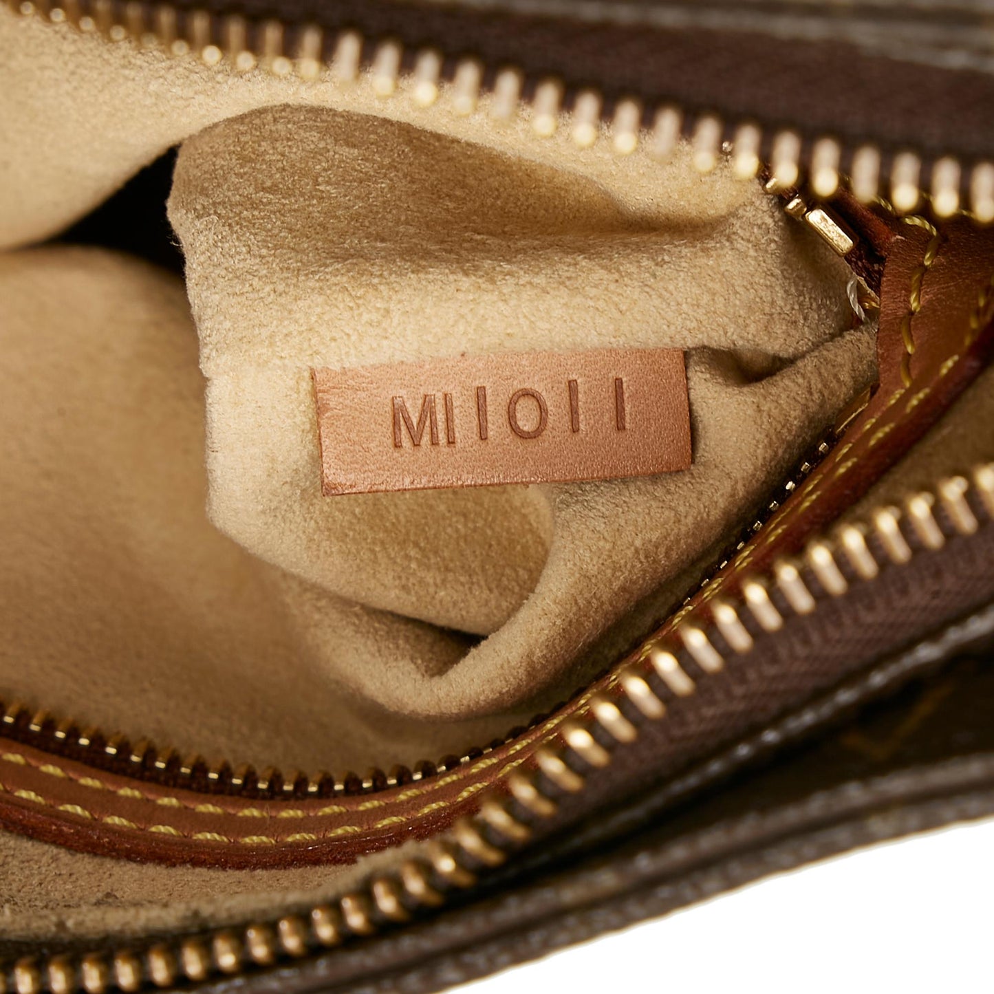 Louis Vuitton Monogram Looping MM (SHG-36656)