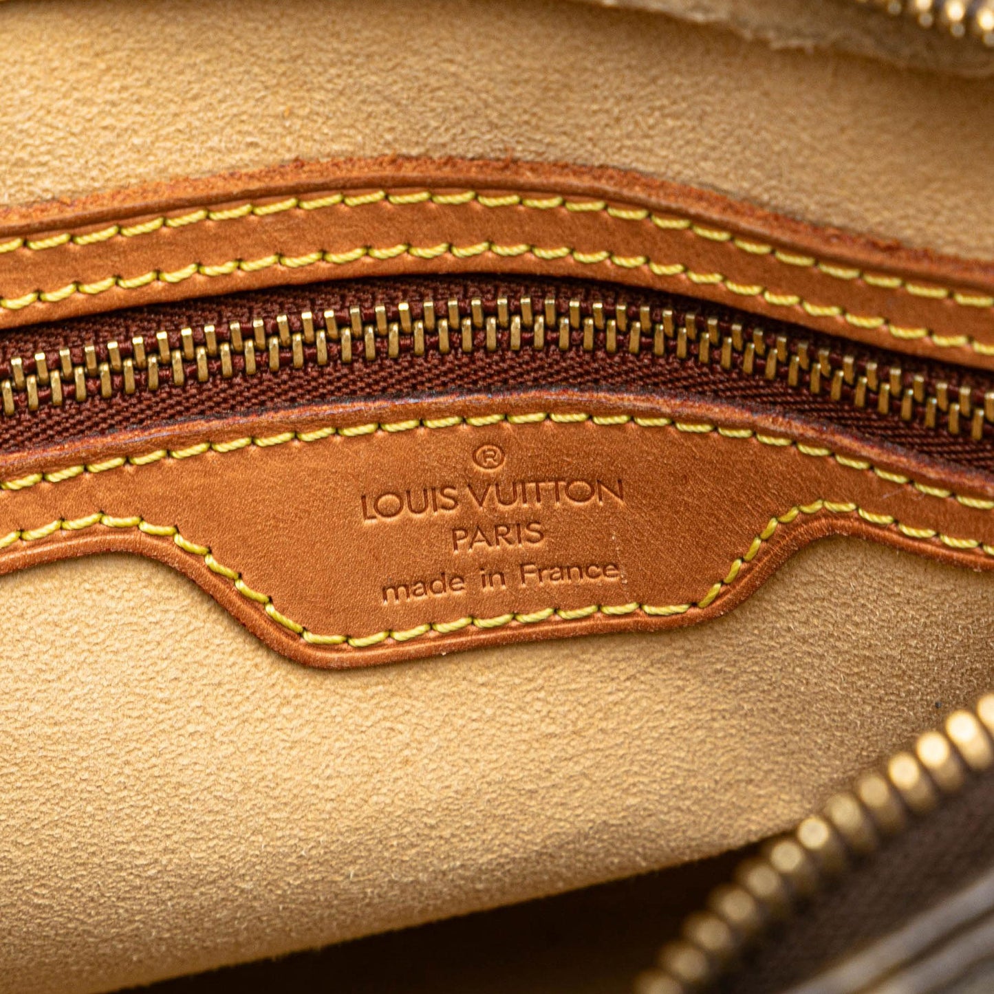 Louis Vuitton Monogram Looping MM