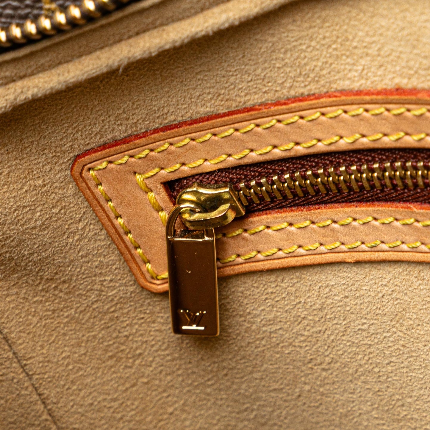 Louis Vuitton Monogram Looping MM