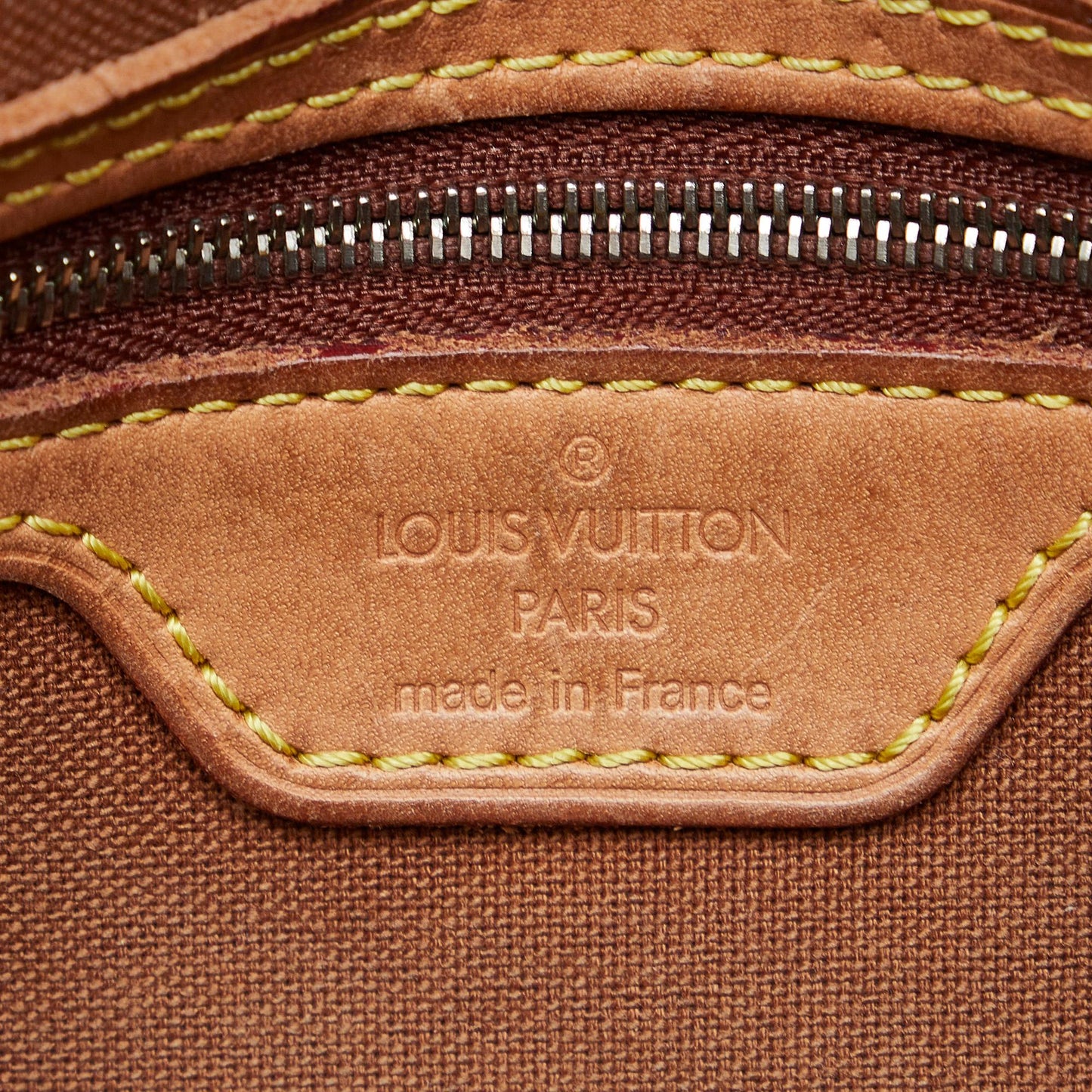 Louis Vuitton Monogram Looping Mini (SHG-uGUycE)