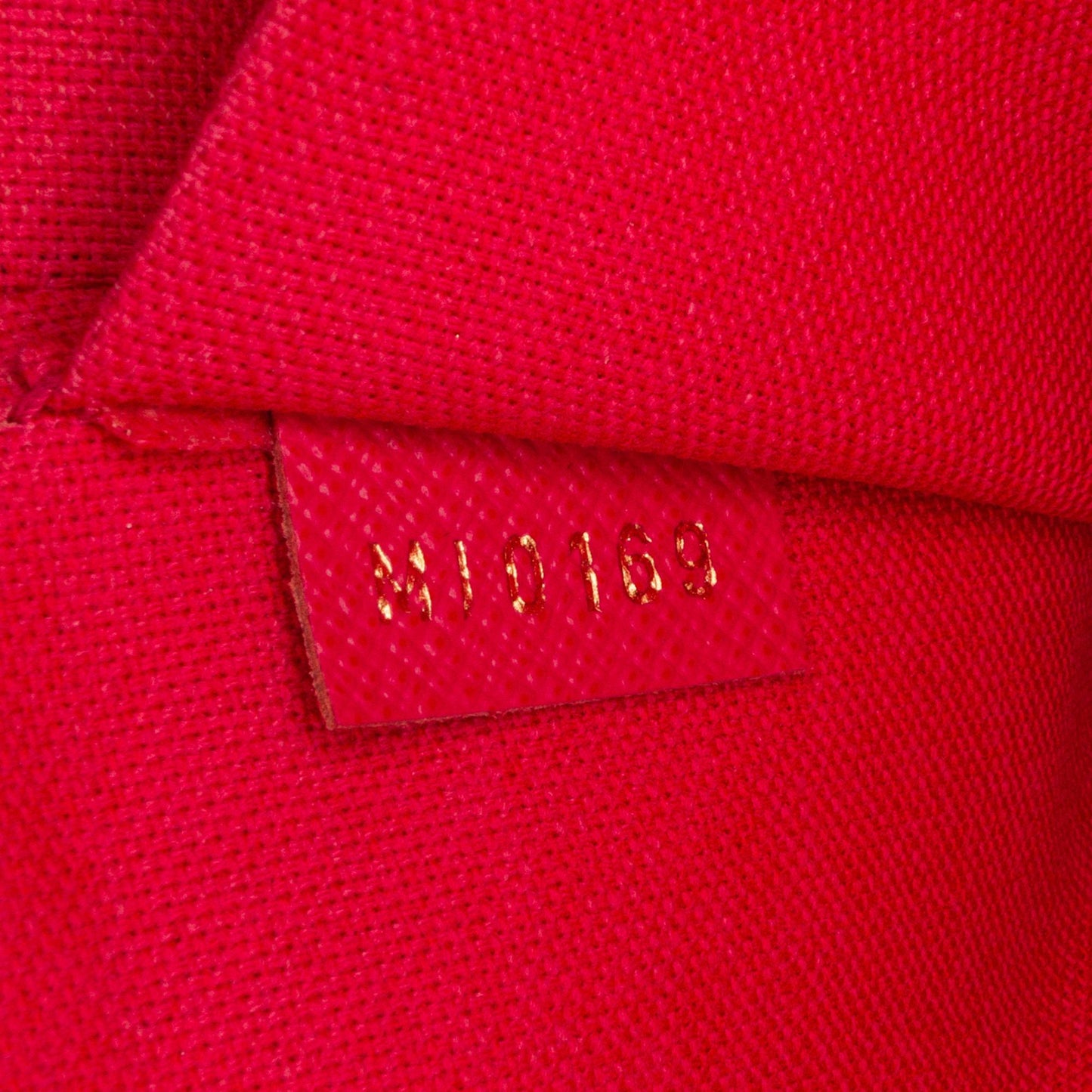 Louis Vuitton Monogram Love Lock Pochette Felicie (SHG-iYskzT)
