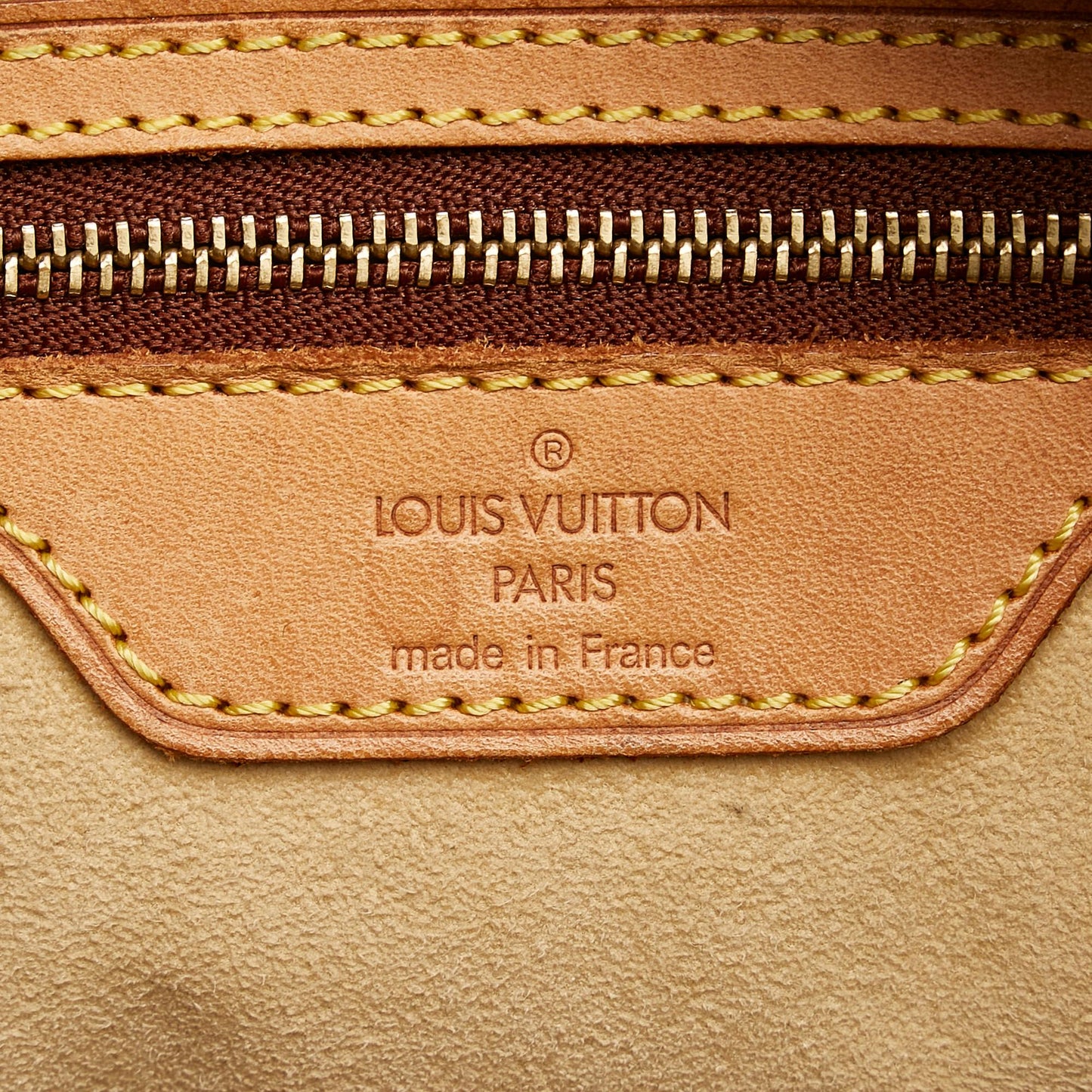 Louis Vuitton Monogram Luco (SHG-36234)