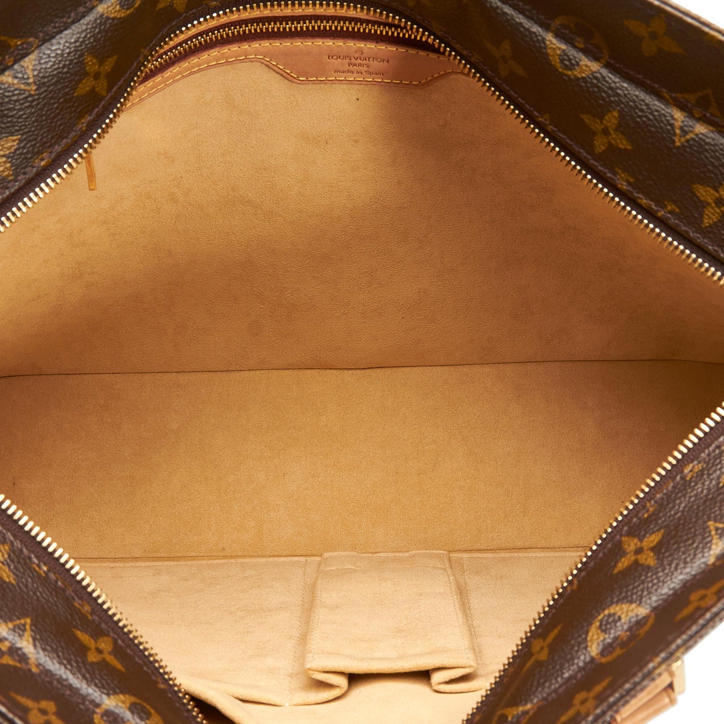 Louis Vuitton Monogram Luco (SHG-fExlmj)