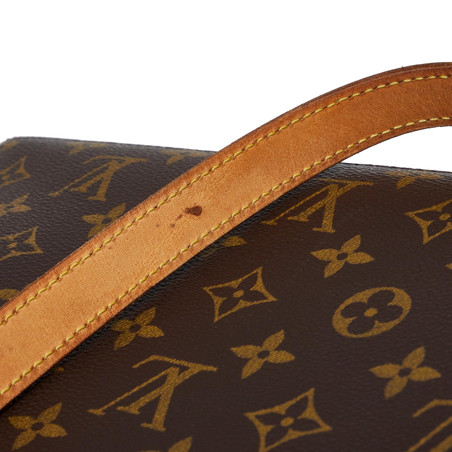 Louis Vuitton Monogram Luco (SHG-Hee5bx)