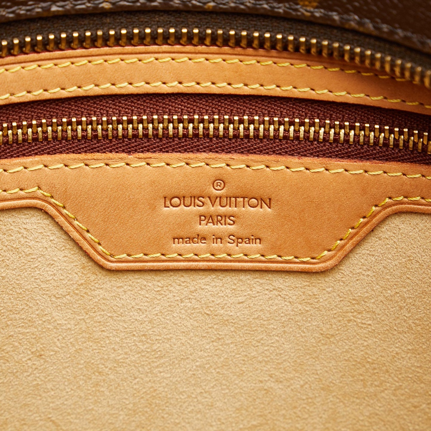 Louis Vuitton Monogram Luco (SHG-Venx2B)