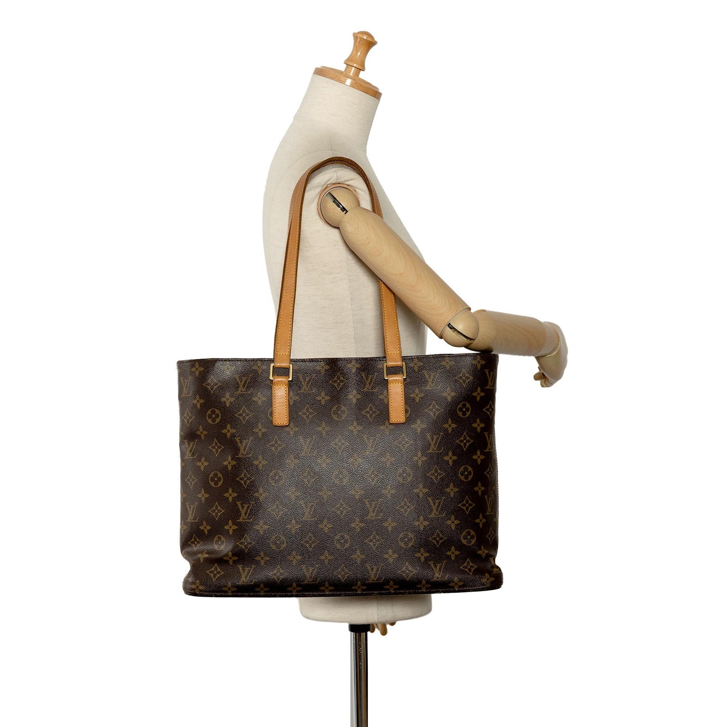 Louis Vuitton Monogram Luco (SHG-ajmq6z)
