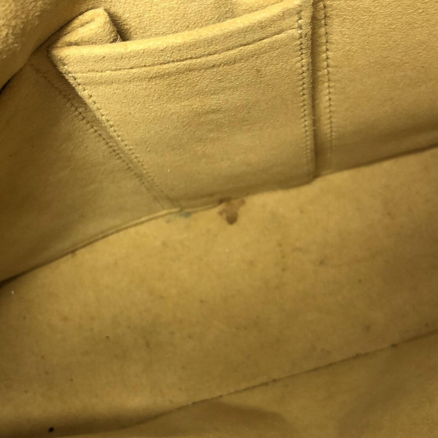 Louis Vuitton Monogram Luco (SHG-Pj7gTa)