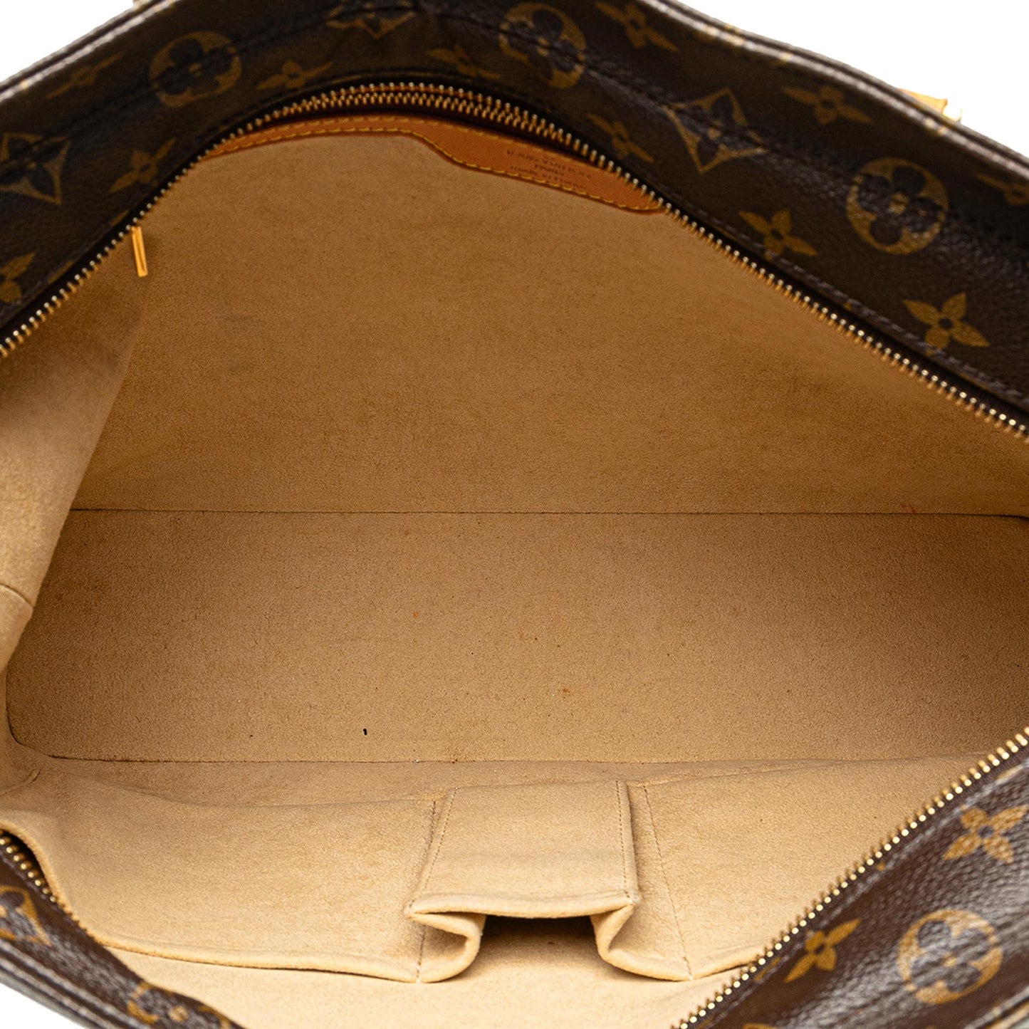 Louis Vuitton Monogram Luco (SHG-GkOopl)