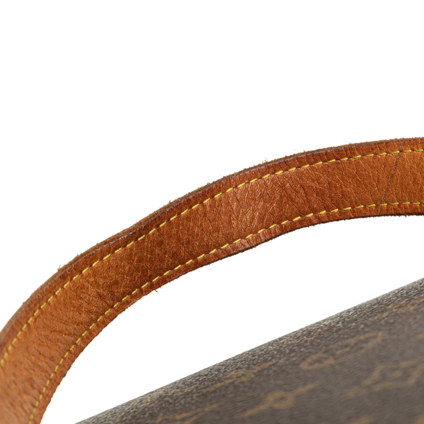 Louis Vuitton Monogram Luco (SHG-lddYIL)