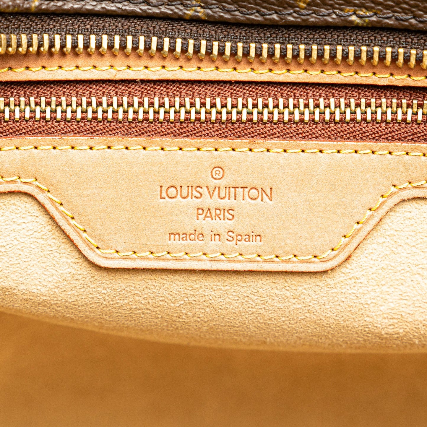 Louis Vuitton Monogram Luco (SHG-WNhPBN)