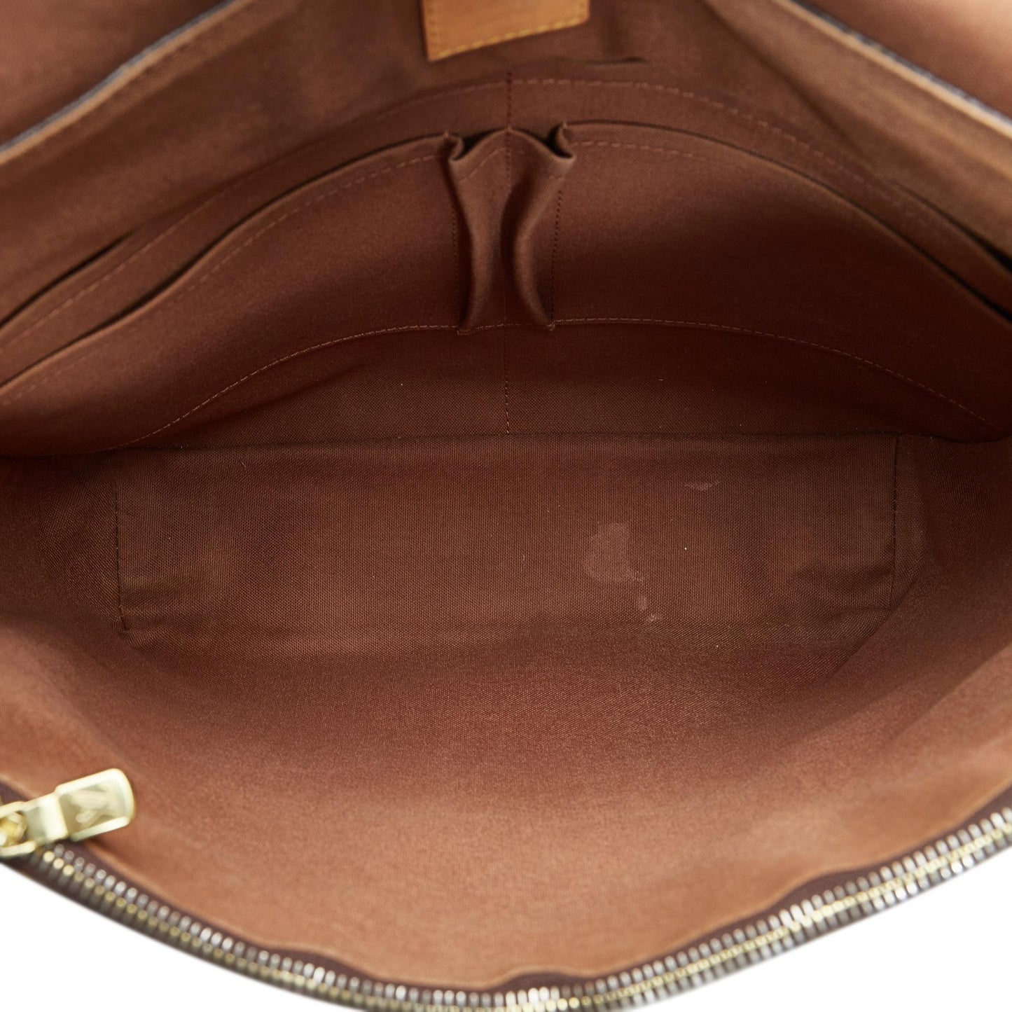 Louis Vuitton Monogram Macassar Bass MM (SHG-PAlLrk)