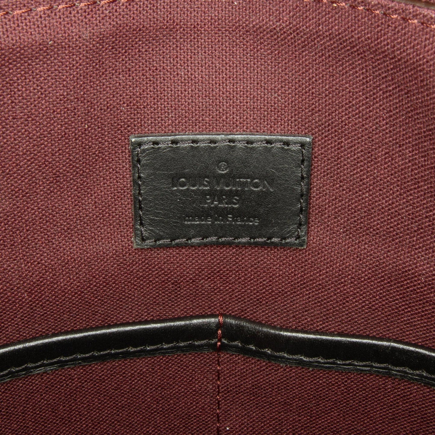 Louis Vuitton Monogram Macassar Bass MM (SHG-HwXgKr)