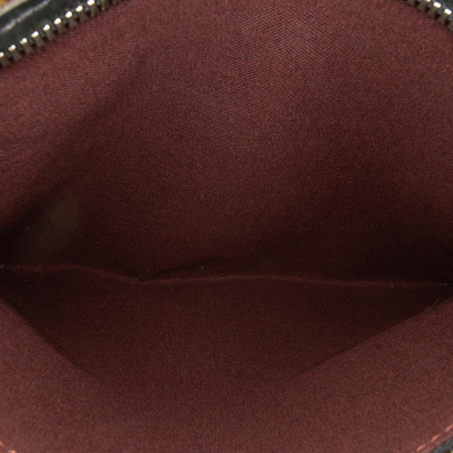 Louis Vuitton Monogram Macassar Bass MM (SHG-HwXgKr)