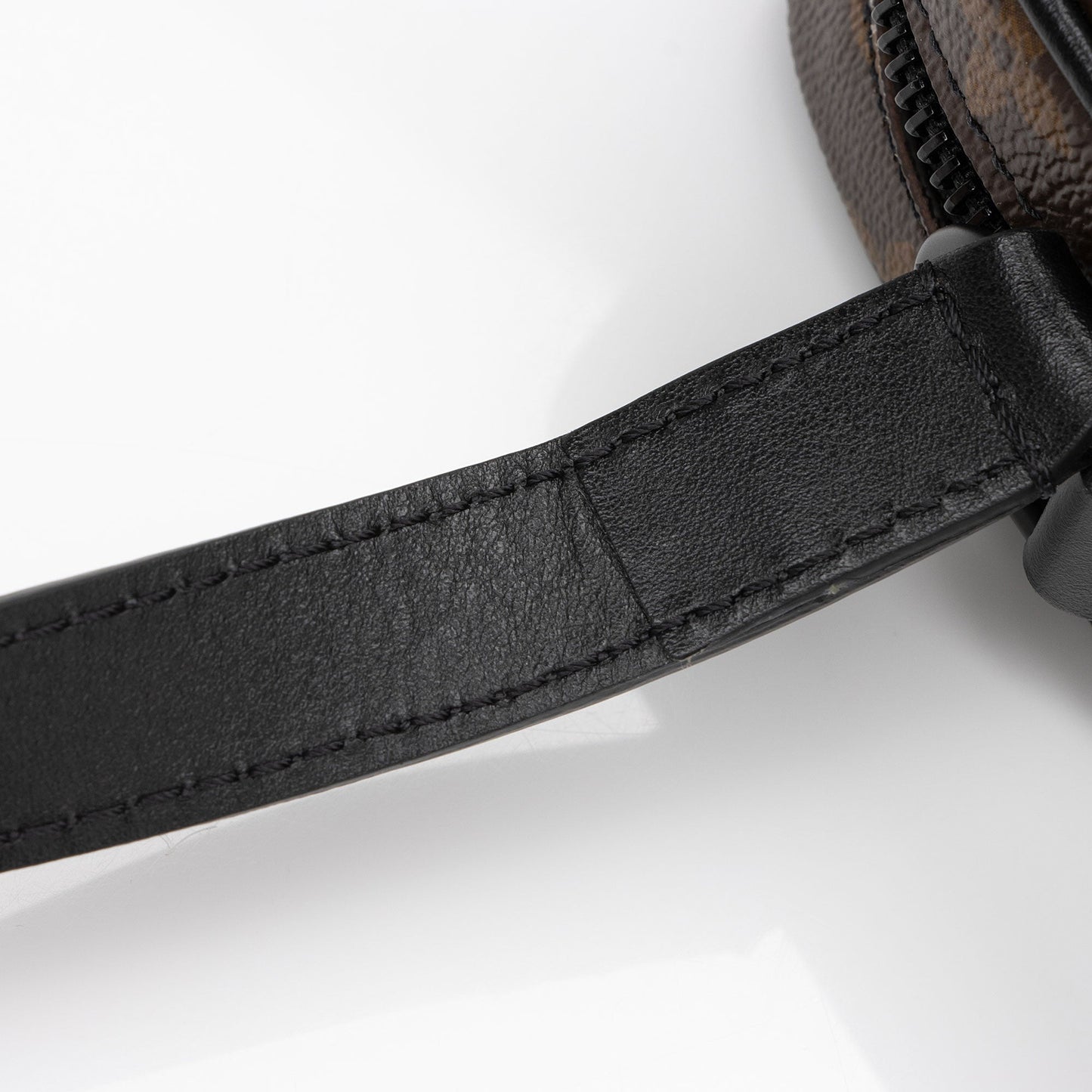 Louis Vuitton Monogram Macassar Christopher Wearable Wallet Shoulder Bag (SHF-YY0zm4)