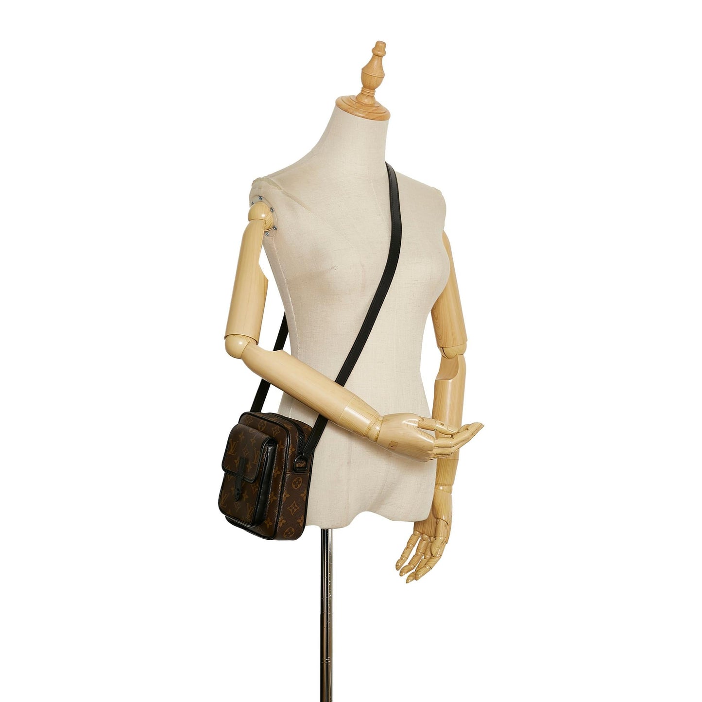 Louis Vuitton Monogram Macassar Christopher Wearable (SHG-Iwp5dc)