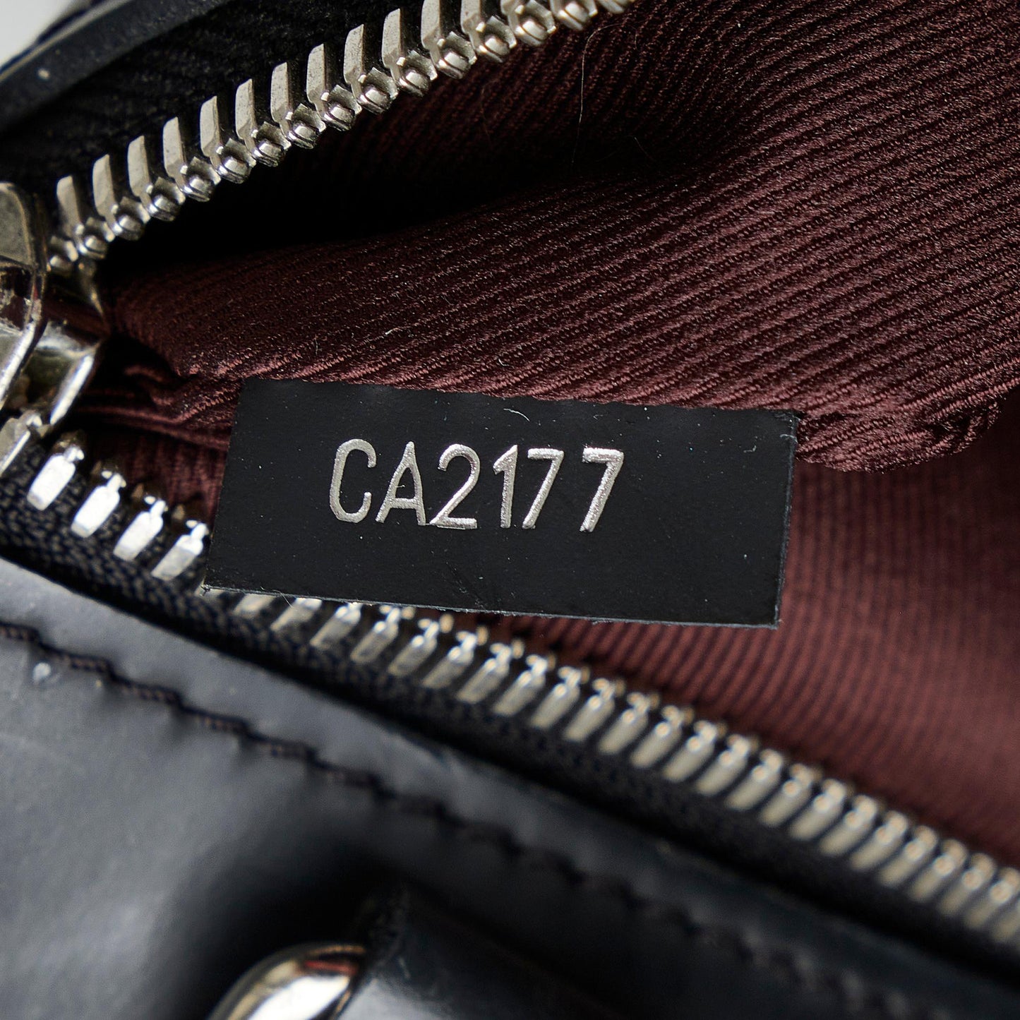 Louis Vuitton Monogram Macassar Porte Documents Jour NM (SHG-YTFYZj)