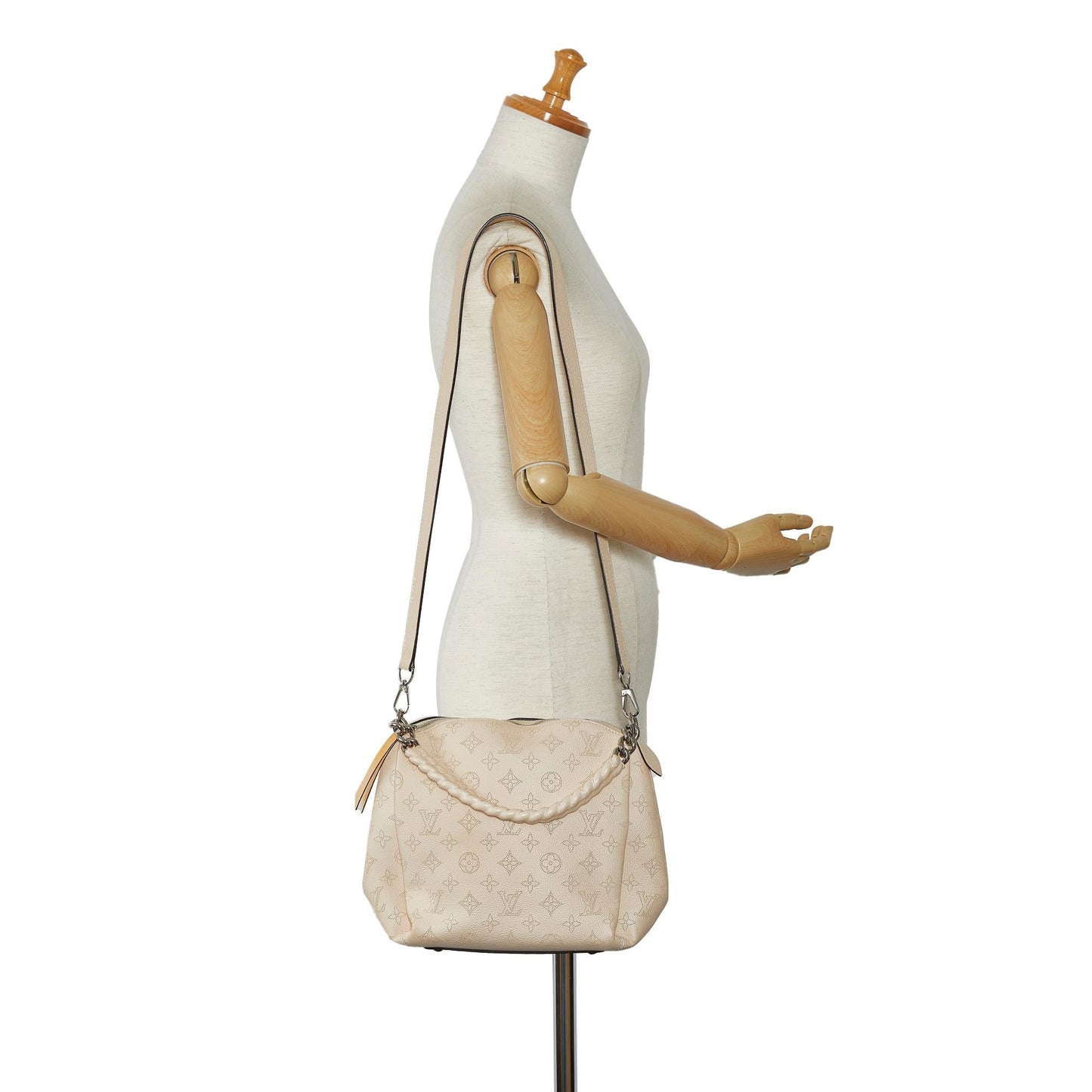 Louis Vuitton Monogram Mahina Babylone Chain BB (SHG-m6hCh6)