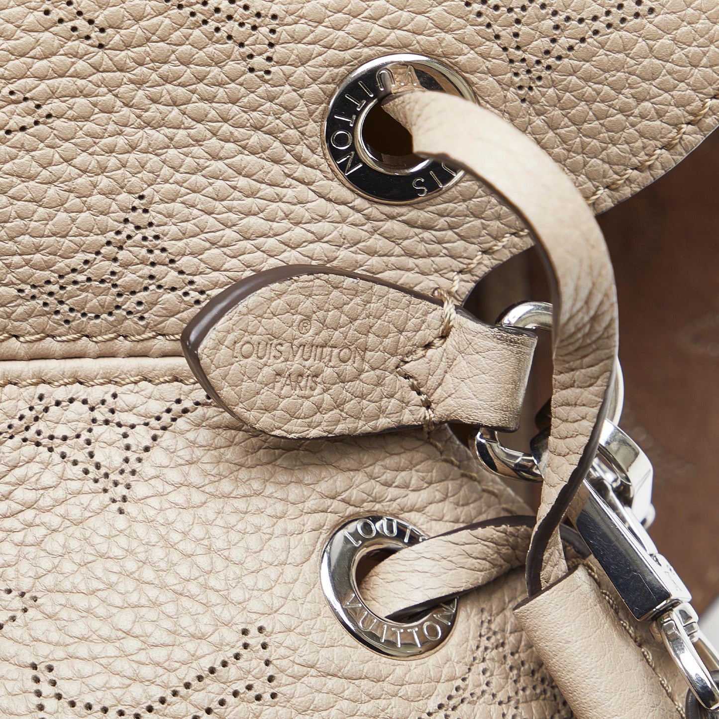 Louis Vuitton Monogram Mahina Bella (SHG-PCZLMc)
