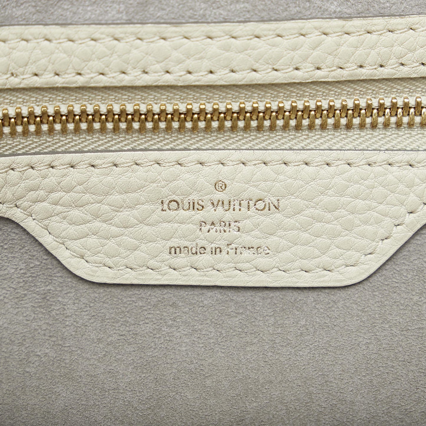 Louis Vuitton Monogram Mahina Cirrus MM (SHG-Cu24x5)