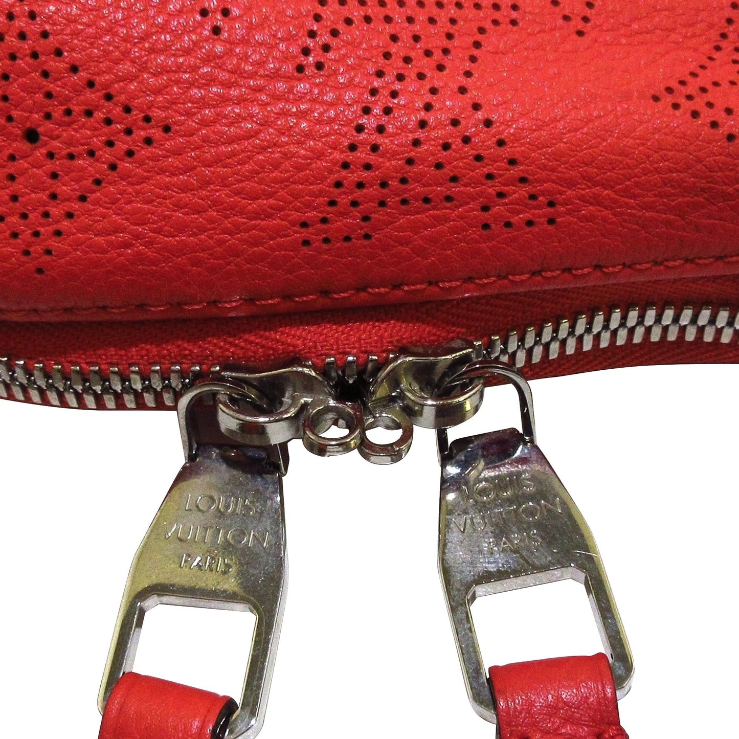 Louis Vuitton Monogram Mahina Selene MM (SHG-c2FGVI)