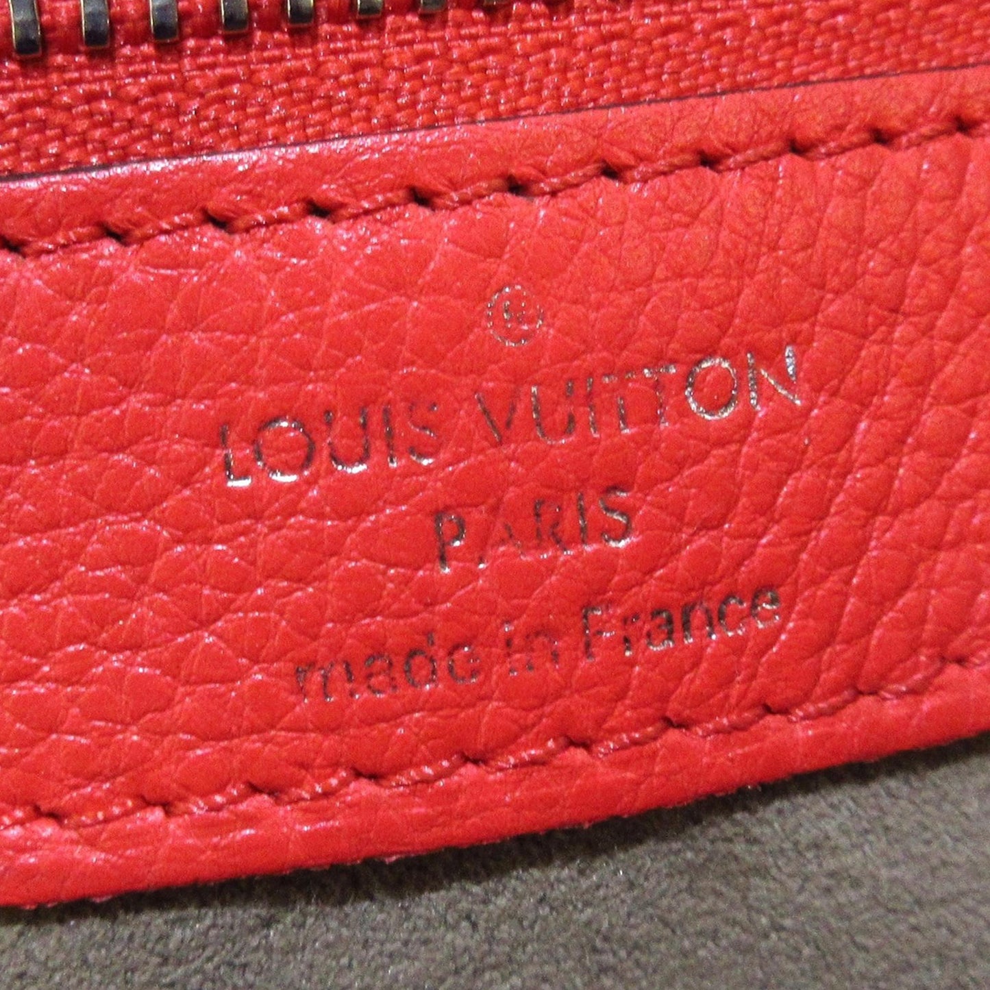 Louis Vuitton Monogram Mahina Selene MM (SHG-c2FGVI)