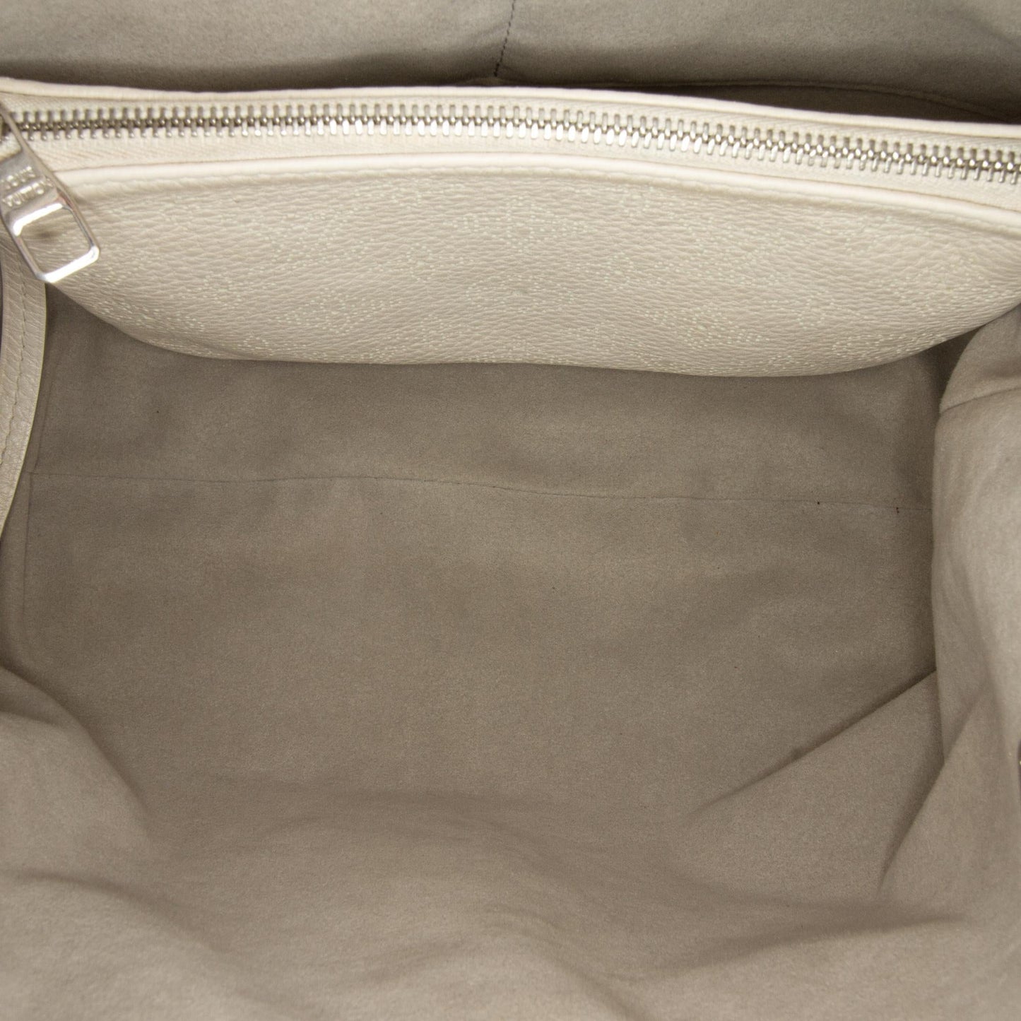 Louis Vuitton Monogram Mahina Selene PM (SHG-G3UWpi)