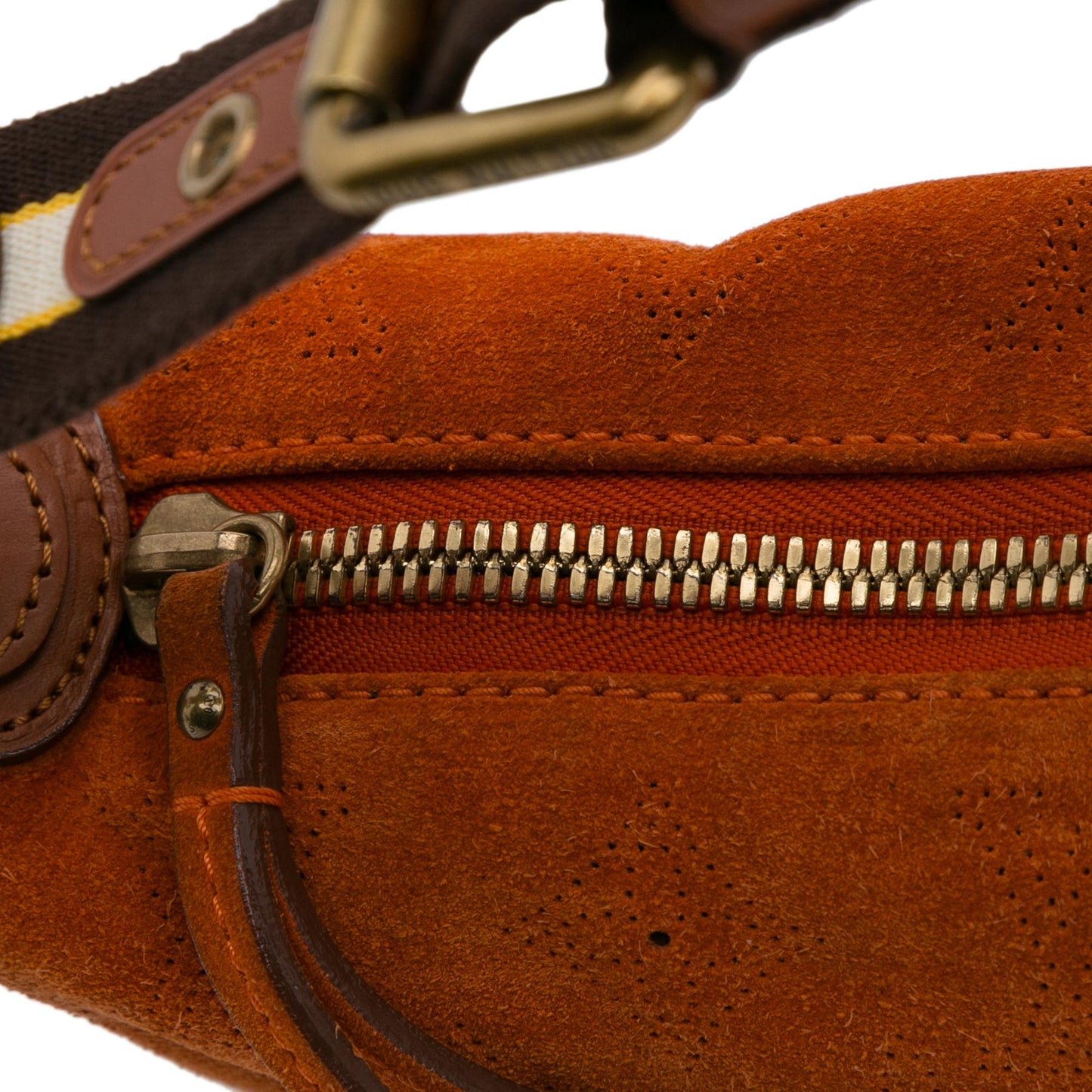 Louis Vuitton Monogram Mahina Suede Onatah PM (SHG-8r5U5V)